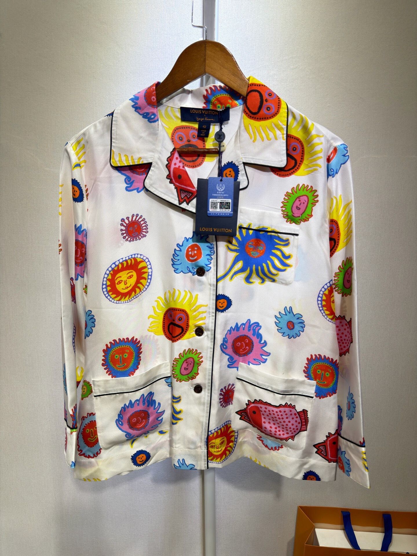 Louis Vuitton Louis Vuitton YAYOI Kusama Silk Shirt Pajamas Size M / US 6-8 / IT 42-44 - 1 Thumbnail
