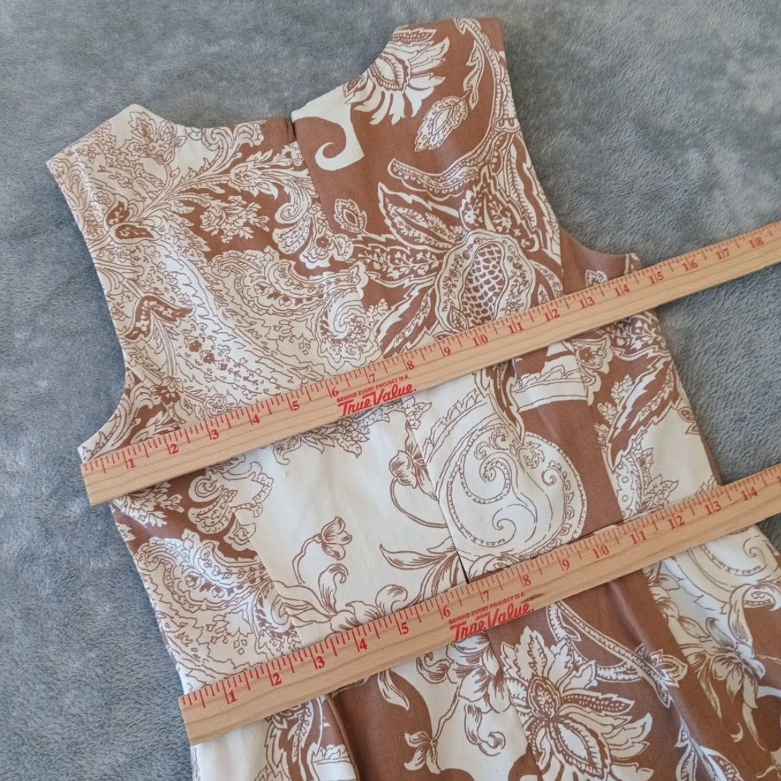 Talbots **Talbots Brown Floral Knee Length Pencil Dress Size 2 Lined** User: **Talbots Brown Floral Knee-Length Pencil Dress Size 2 Lined** Size XS / US 0-2 / IT 36-38 - 6 Thumbnail