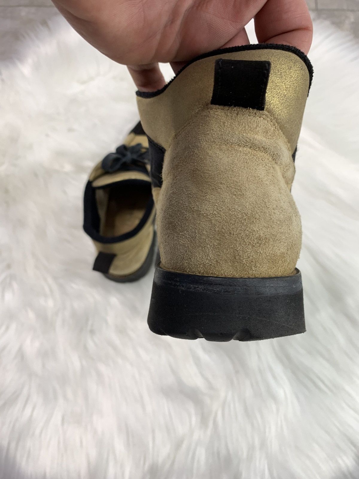 Chanel Chanel Vintage CC Logo Suede Hiking Boots 37/38 Size Size US 7 / IT 37 - 9 Thumbnail