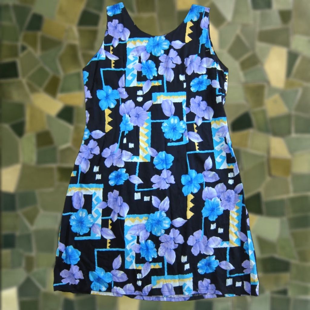 Vintage VINTAGE Hibiscus Collection Blue Floral Maxi Sundress Tank Dress 2XL Womens Tropical Hawaiian Knee Length Sleeveless Round Neck Zipper Hem Maxi Dress Size XXL / US 16-18 / IT 52-54 - 1 Thumbnail