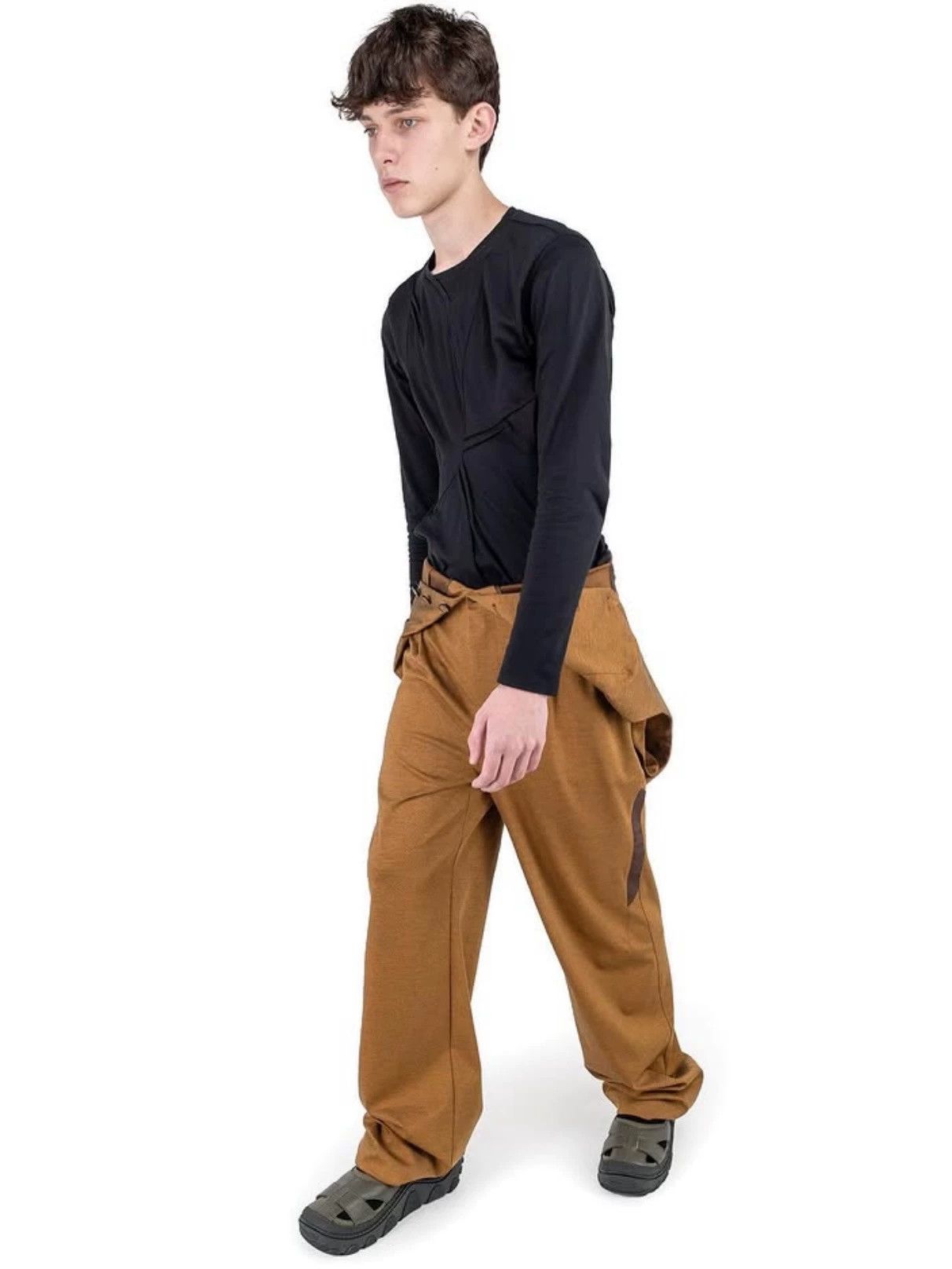 Kiko Kostadinov Kiko Kostadinov 21 Twisted Waist Deconstructed Black LS Size US S / EU 44-46 / 1 - 7 Thumbnail