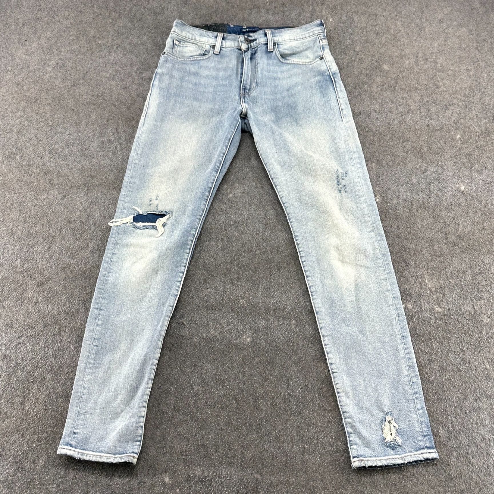 Levi's Levi's 512 Jeans Slim Tapered Light Wash 31x32 Blue Men Regular Denim Cotton Blend Distressed 5-Pocket Jeans Mens Sl… Size US 31 - 2 Thumbnail