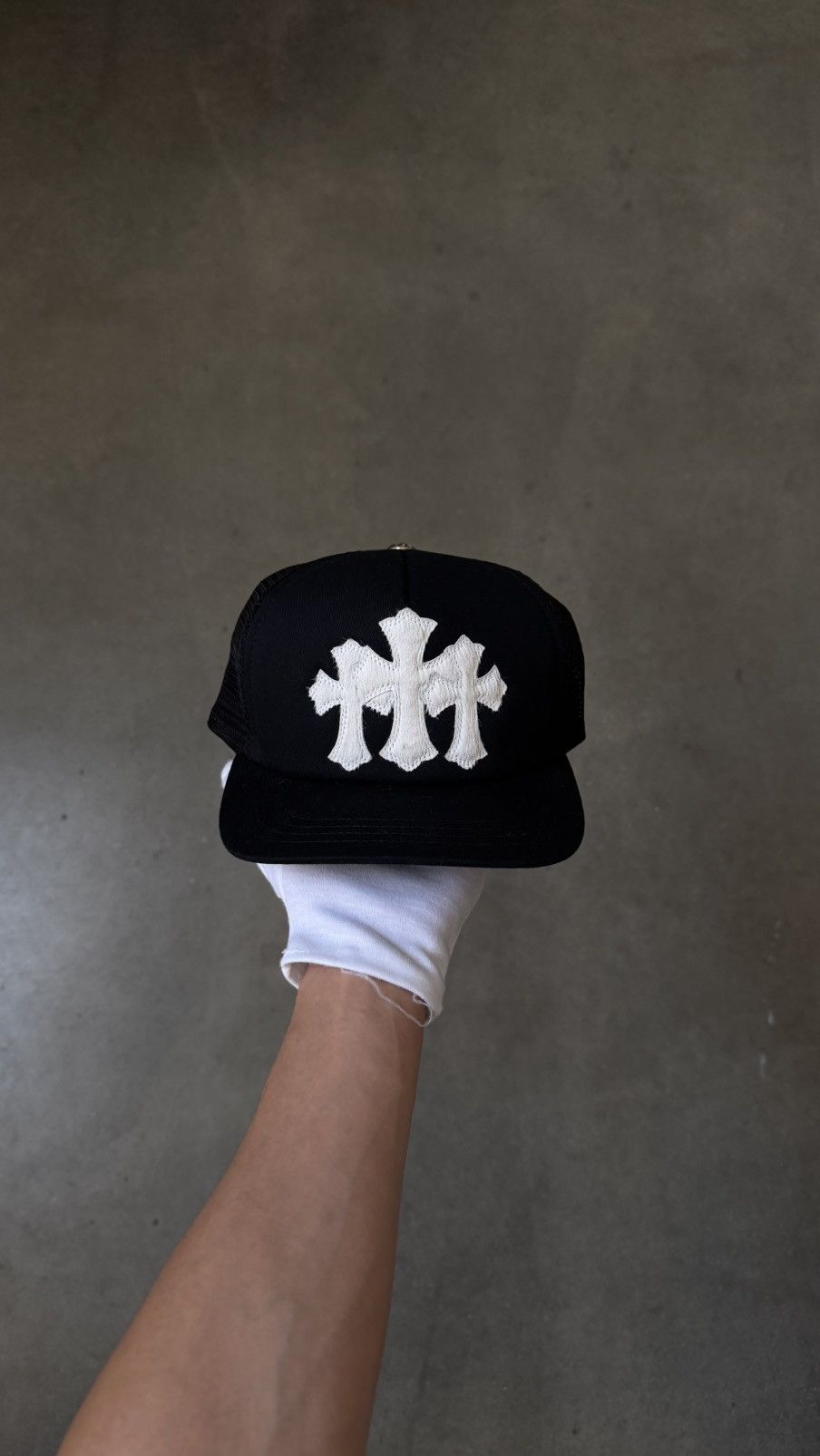 Chrome Hearts RARE! Chrome Hearts Pony Hair Cemetery Cross Trucker Hat Size ONE SIZE - 1 Thumbnail