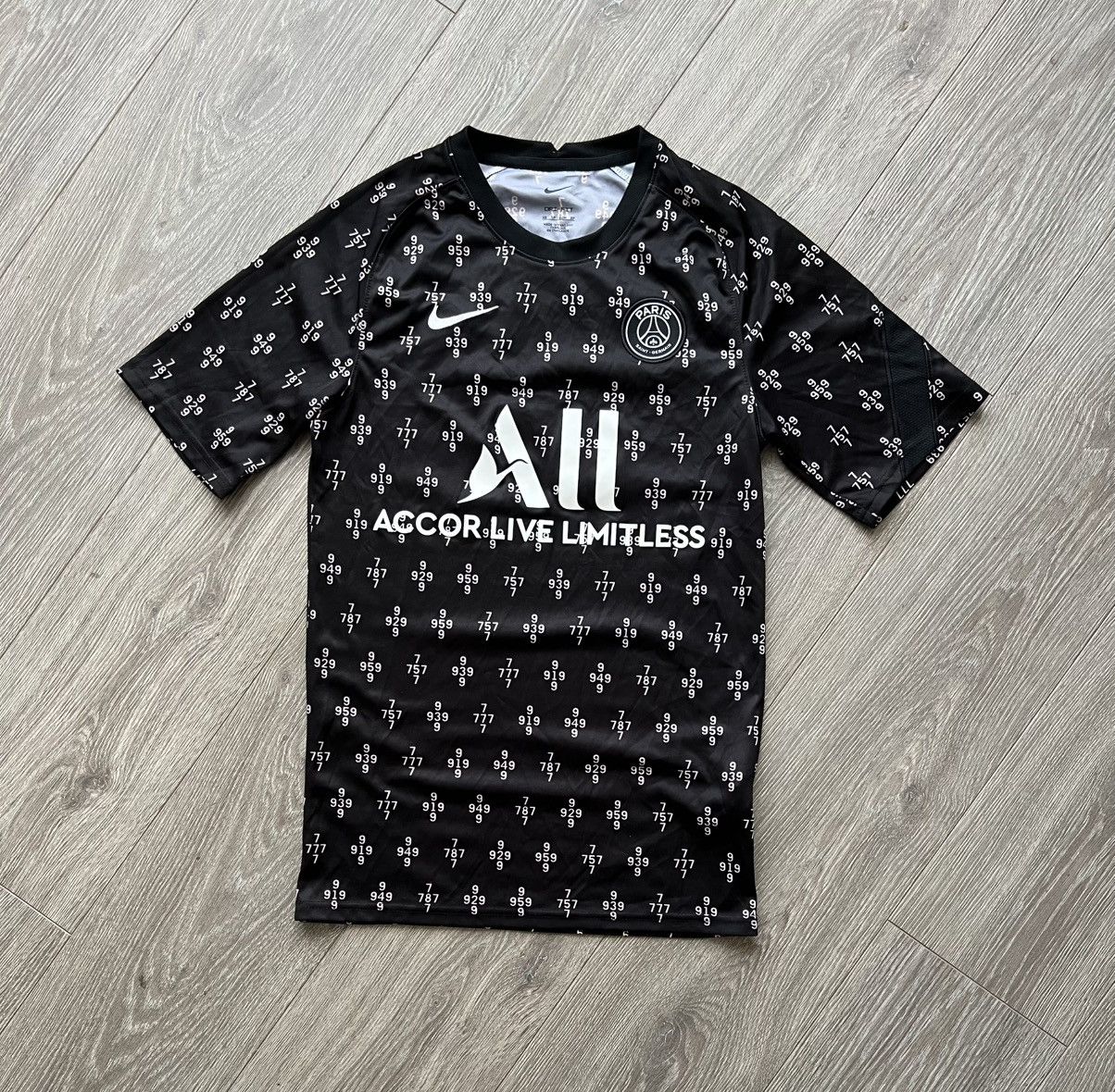 Nike Nike PSG Jersey Football Paris Saint Germain Size US XS / EU 42 / 0 - 1 Thumbnail