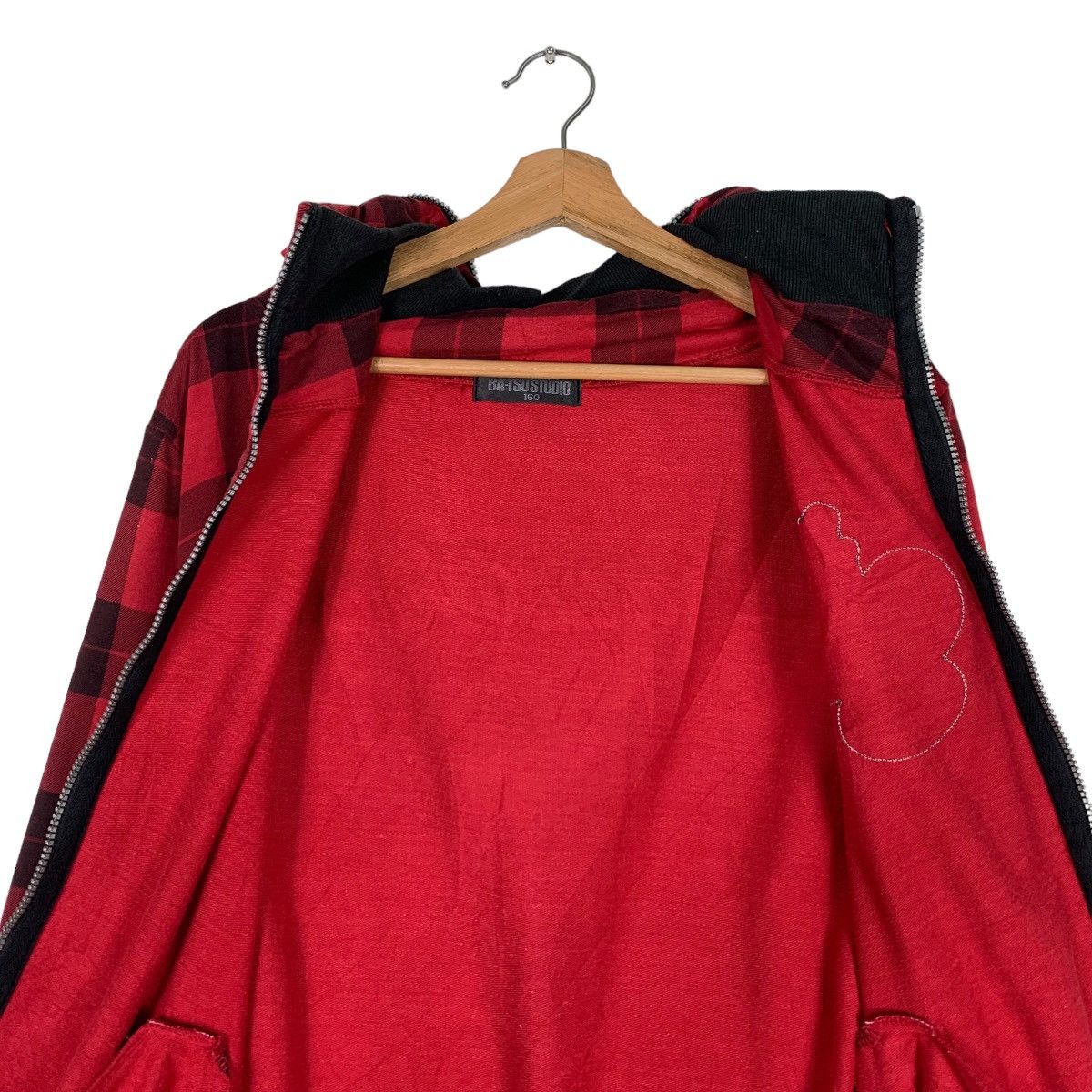 Japanese Brand BATSU STUDIO Big Logo Tartan Zipper Hoodies #0806-C36 Size US M / EU 48-50 / 2 - 13 Thumbnail