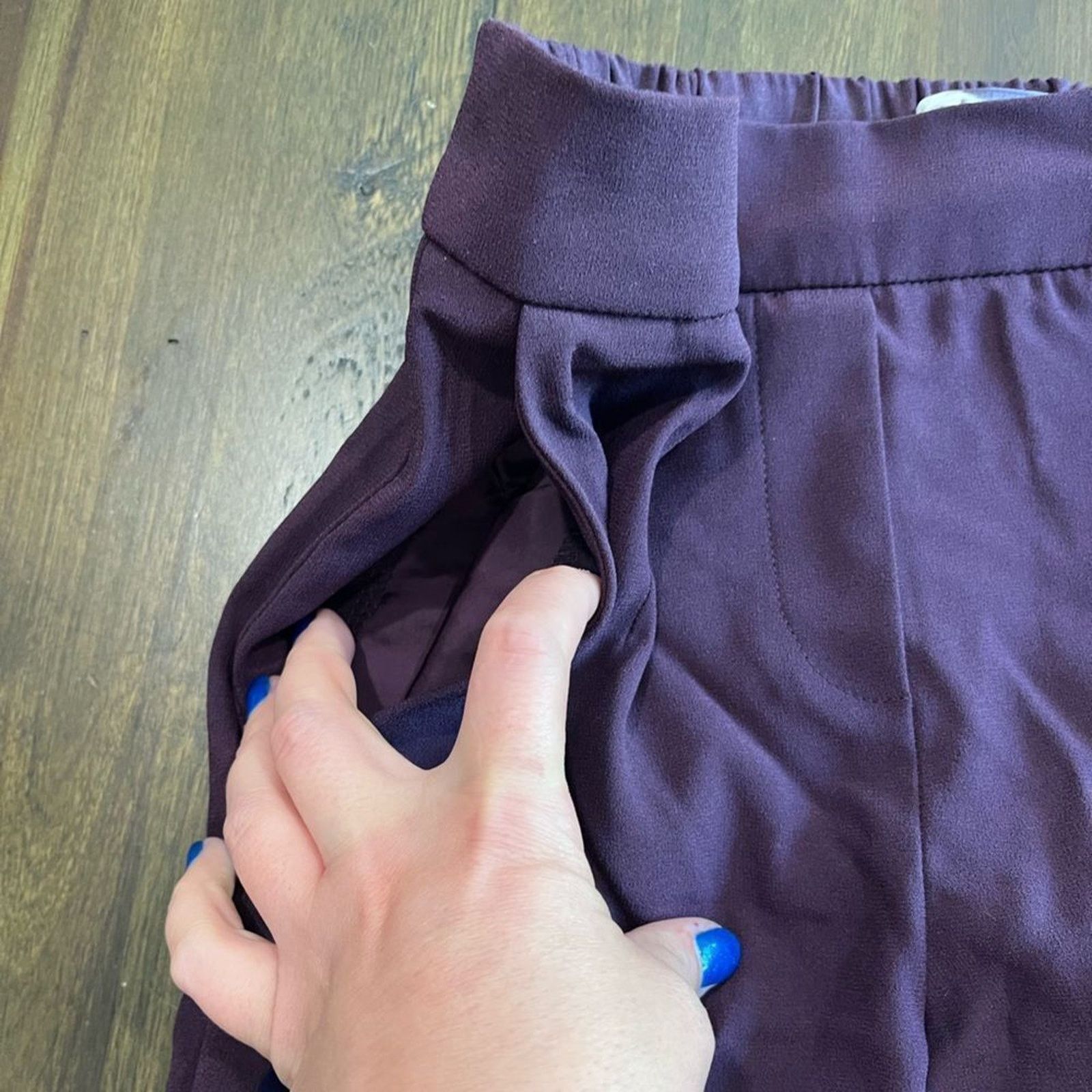 Vintage Babaton Aritzia Conan Cropped Trousers Plum - Size 0 Size 25" / US 0 / IT 36 - 3 Thumbnail