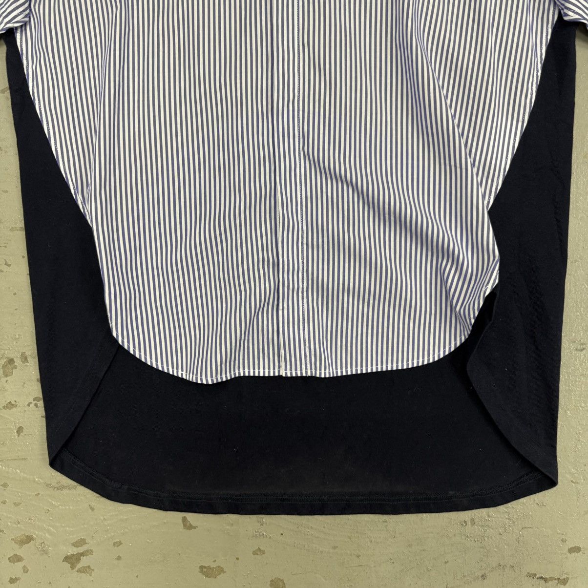 Japanese Brand Comme Des Garcons Style Two Material Button Up Shirt Size US L / EU 52-54 / 3 - 2 Thumbnail