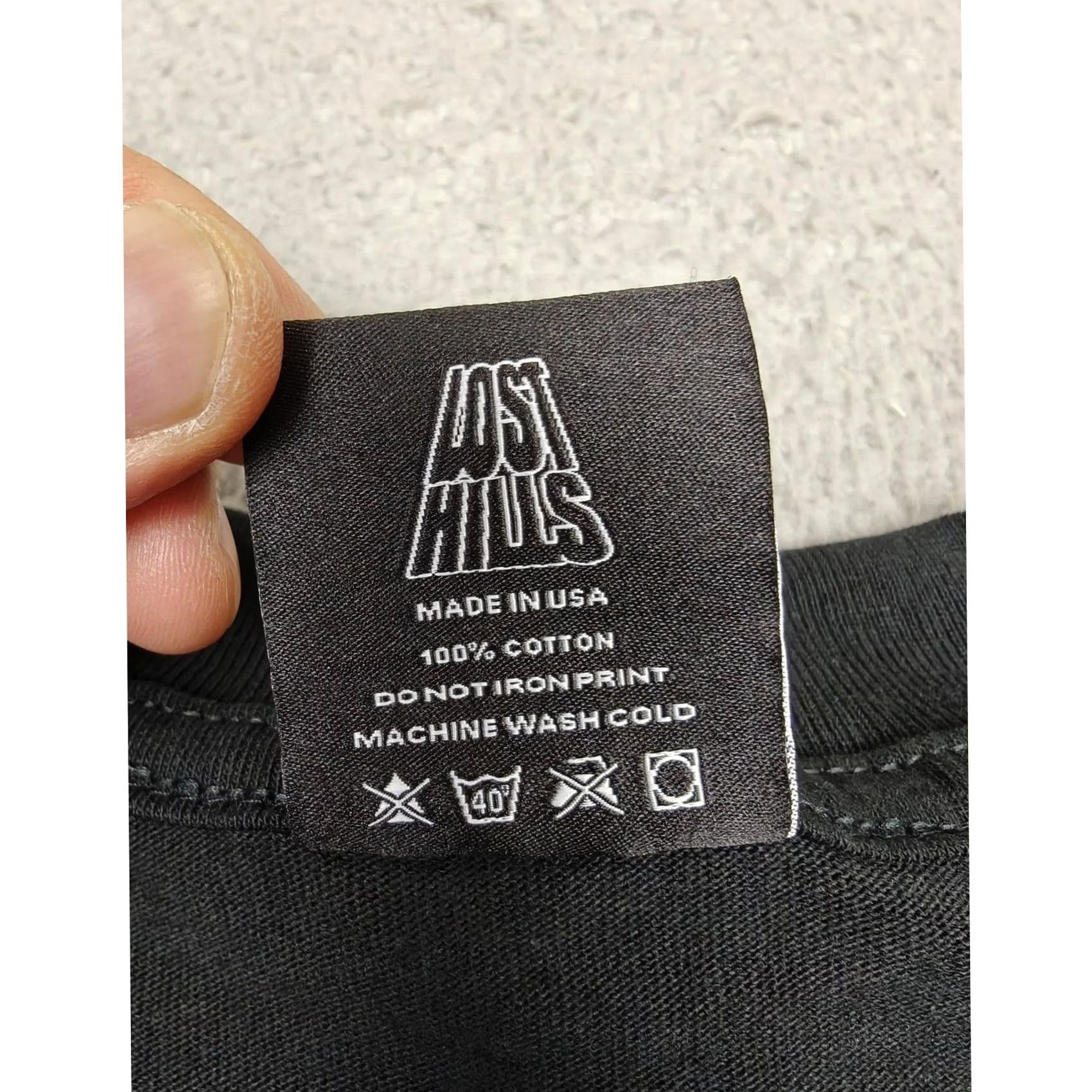 Vintage Awful Lot Of Cough Syrup Lost Hills Shirt Mens Large Black Heavyweight Tee New Size US L / EU 52-54 / 3 - 6 Thumbnail