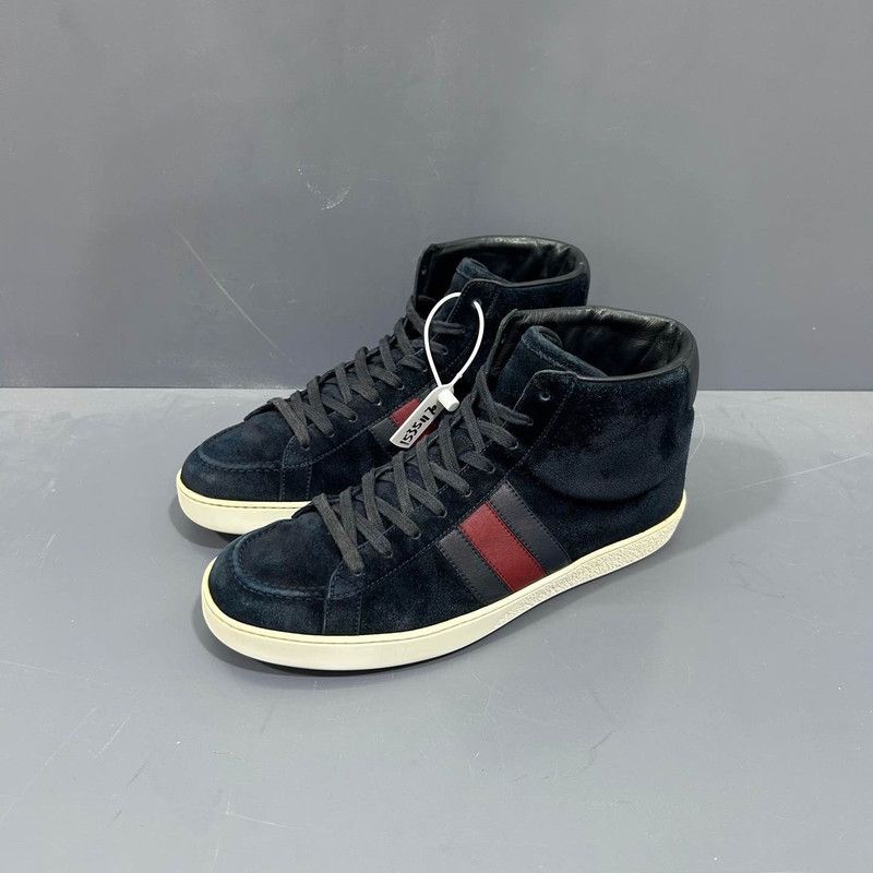 Gucci Gucci Suede High-Top Sneakers in Dark Blue 0079 Size US 8 / EU 41 - 1 Thumbnail