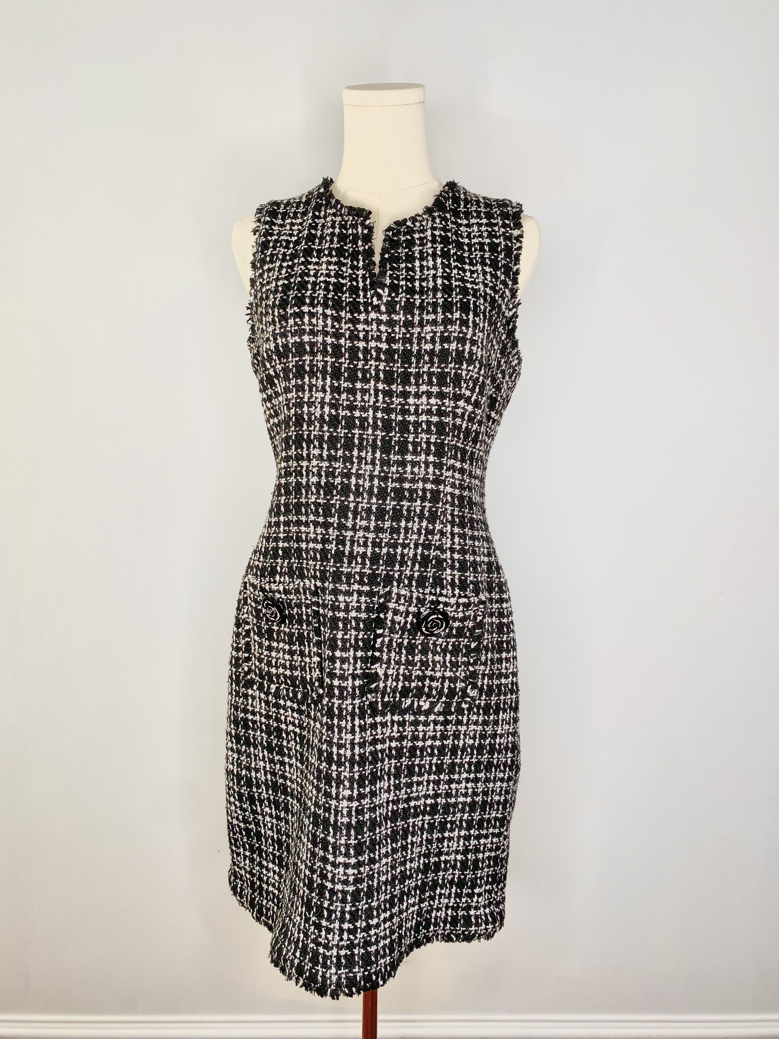 Karl Lagerfeld Karl Lagerfield - Black / White Tweed Gingham Dress Size M / US 6-8 / IT 42-44 - 8 Thumbnail