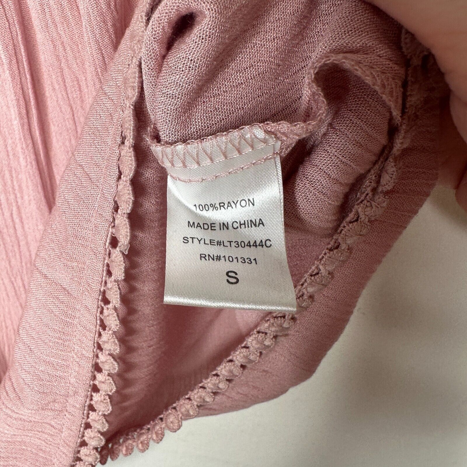 Other Charlotte Russe Dusty Pink Off Shoulder Eyelet Crop Blouse S Size S / US 4 / IT 40 - 7 Thumbnail