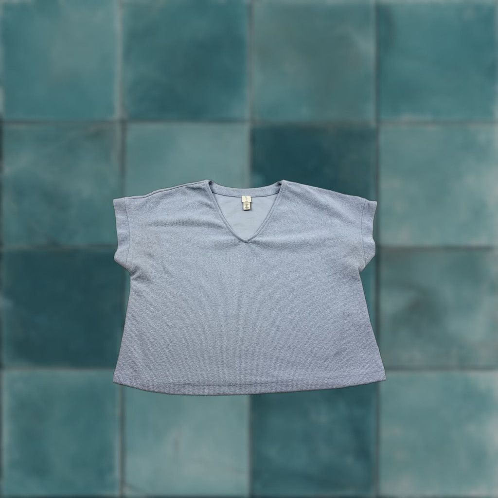 Joie JOIE Shirt Womens Large Blue Waffle Knit V-Neck Short Sleeve Cropped KN6566JL Size L / US 10 / IT 46 - 1 Thumbnail