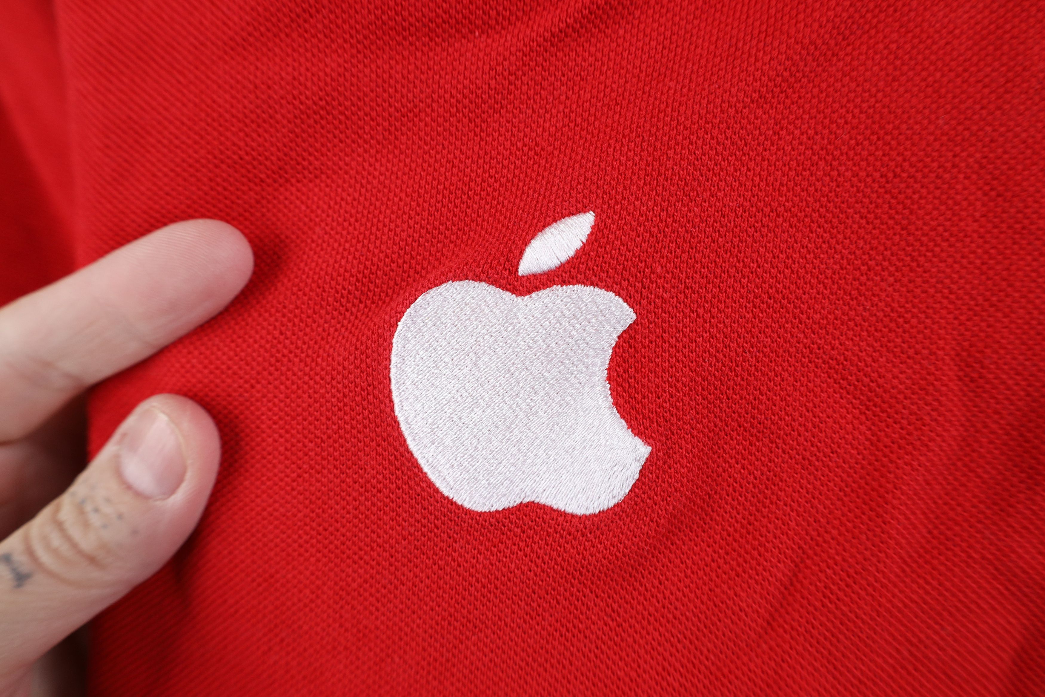 Apple Vintage Apple Company Apple Logo Thermal Knit T-Shirt Red Size US XXL / EU 58 / 5 - 4 Thumbnail