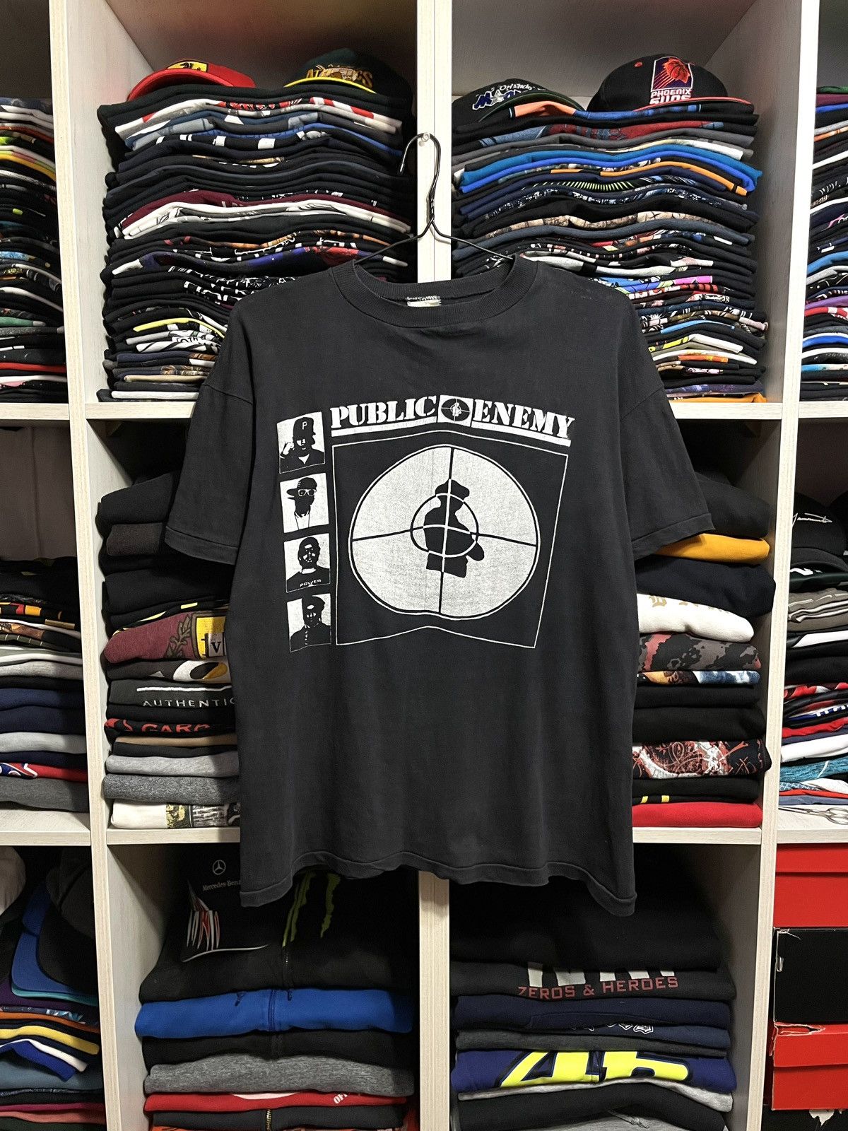 Band Tees Vintage 90s Public Enemy Single Stitch Rap Hip Hop T-Shirt Size US L / EU 52-54 / 3 - 1 Thumbnail