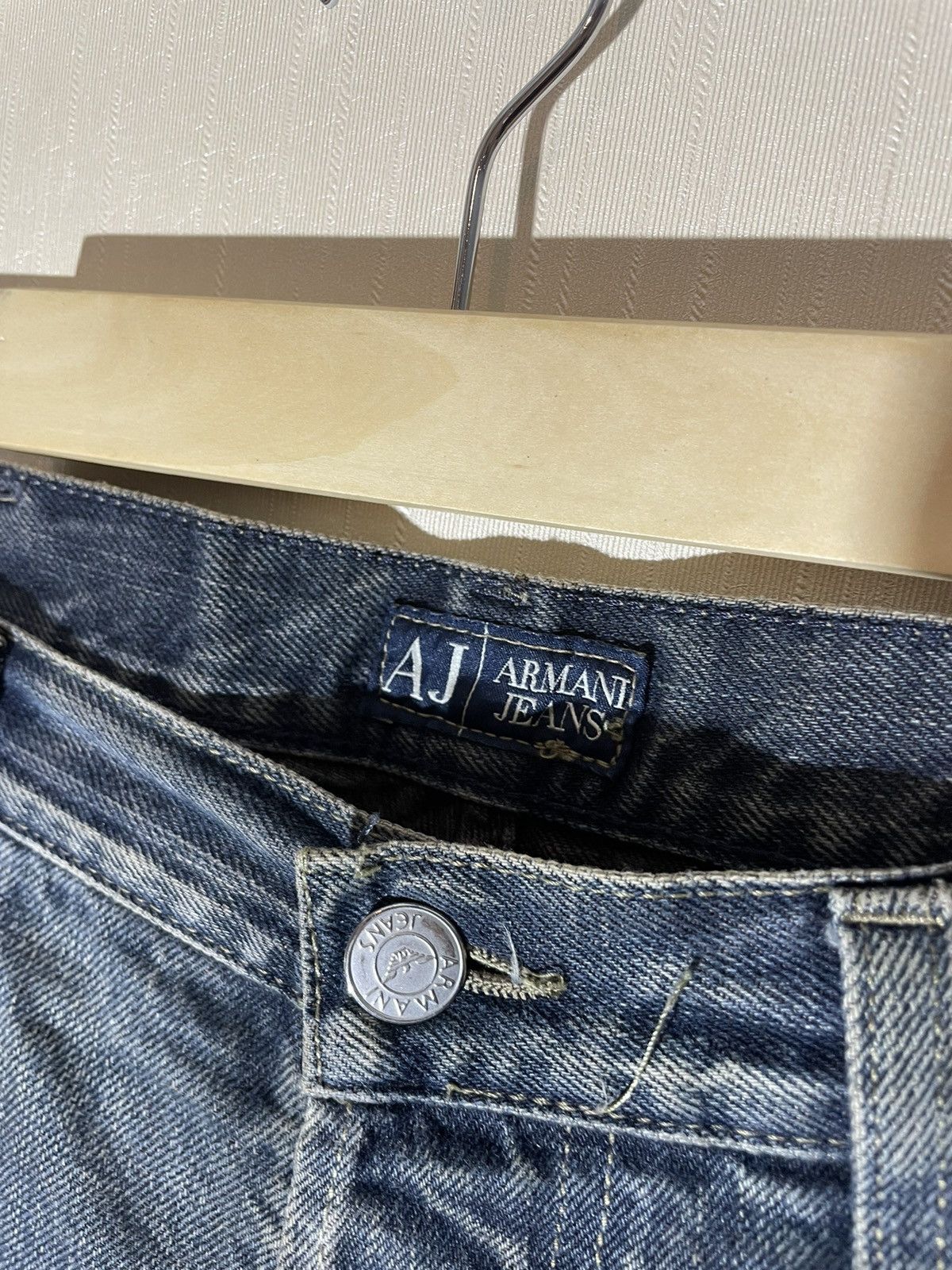 Armani × Japanese Brand × Vintage Armani Japanese vintage avantgarde denim jeans Size US 34 / EU 50 - 10 Thumbnail