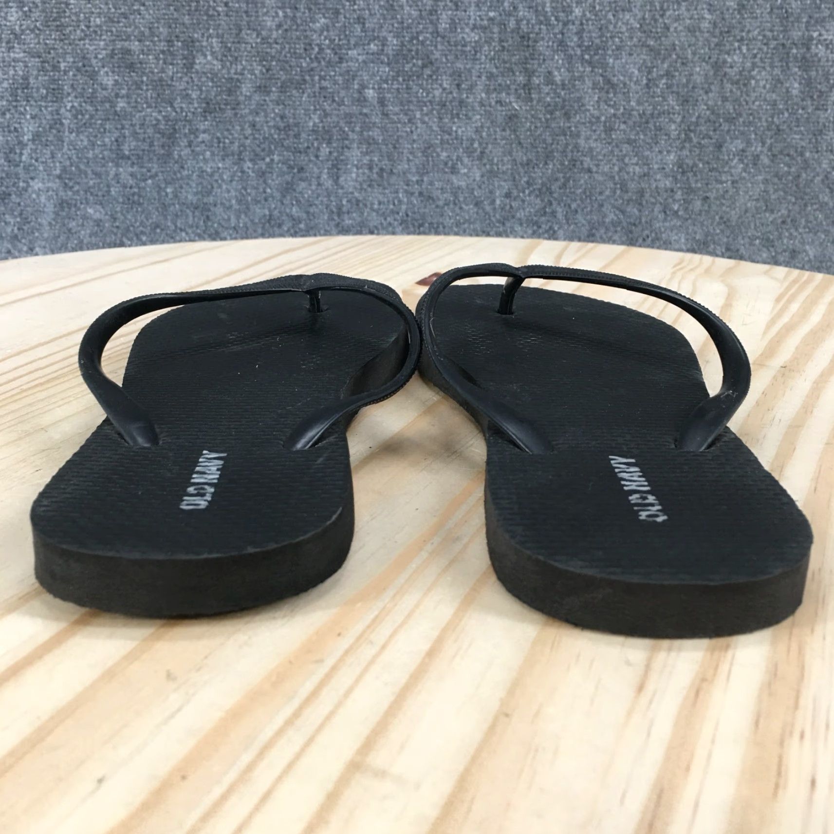 Old Navy Old Navy Sandals Womens 7 Black Thong Flip Flop Toe Post Slip On Casual Beach Size US 7 / IT 37 - 7 Thumbnail