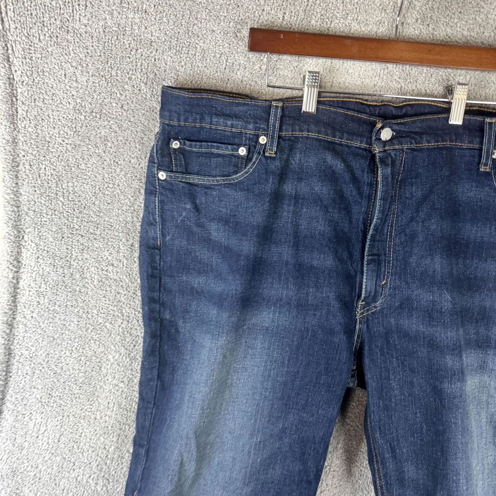 Levi's Levi's 541 Jeans Mens 42x32 Blue Athletic Tapered Denim Medium Wash Casual Pants Size US 42 / EU 58 - 2 Thumbnail