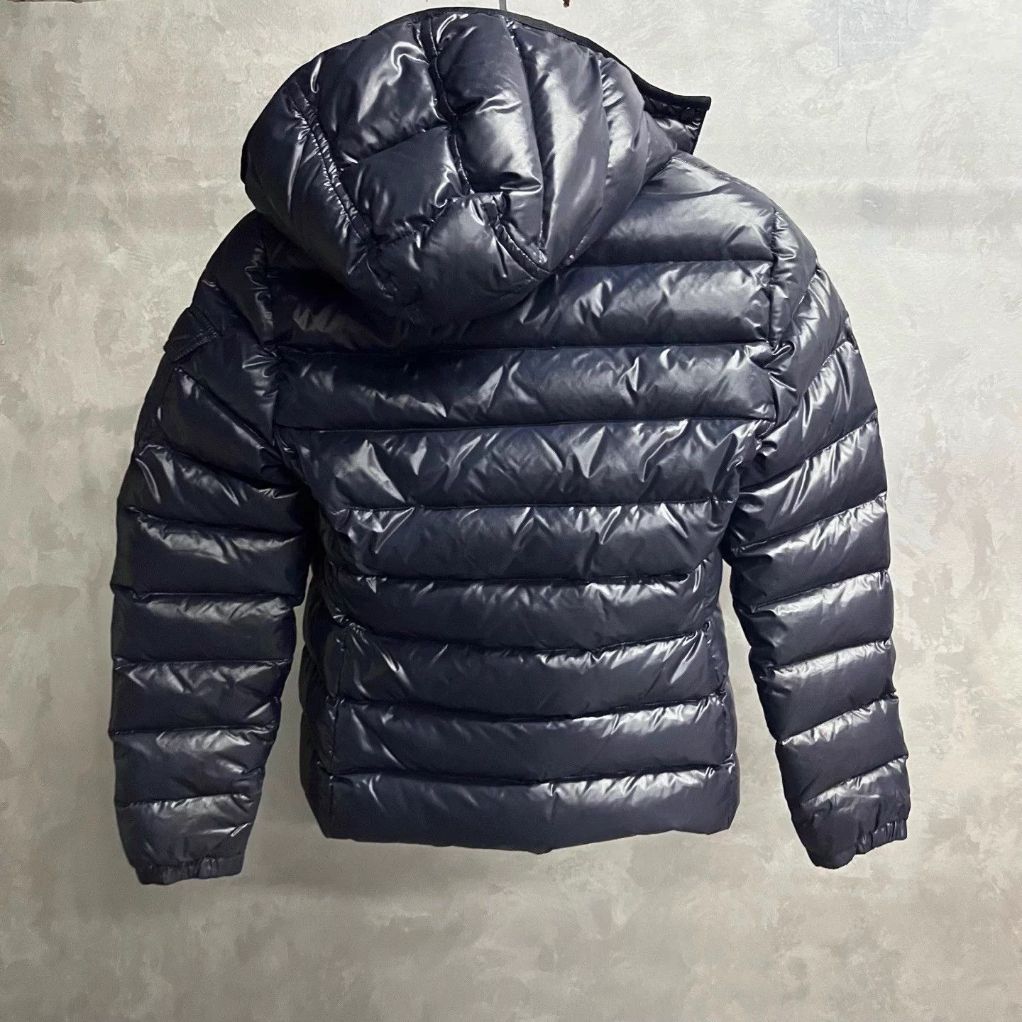 Moncler Moncler Navy Lacquered Double-Zip Short Down Jacket Size:1 Size S / US 4 / IT 40 - 2 Thumbnail