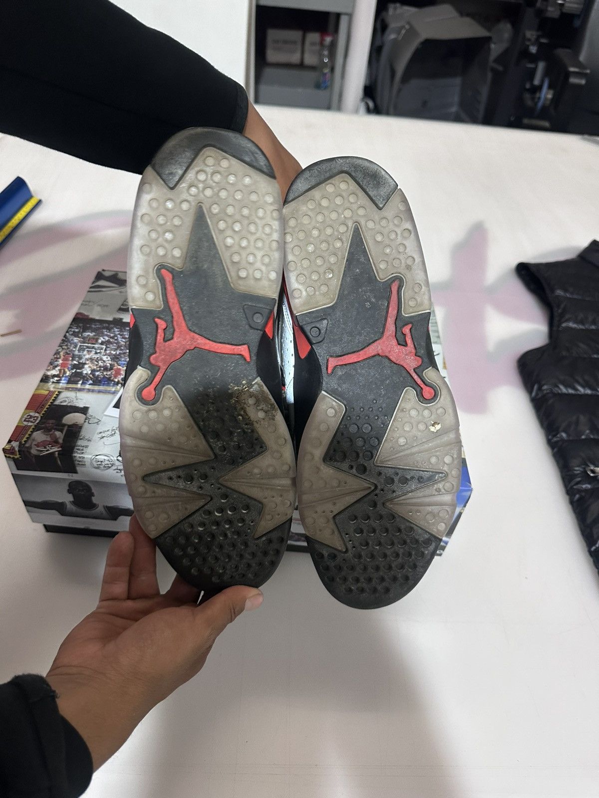 Jordan Brand Jordan 6 Reflection Of Champion Size US 10.5 / EU 43-44 - 5 Thumbnail
