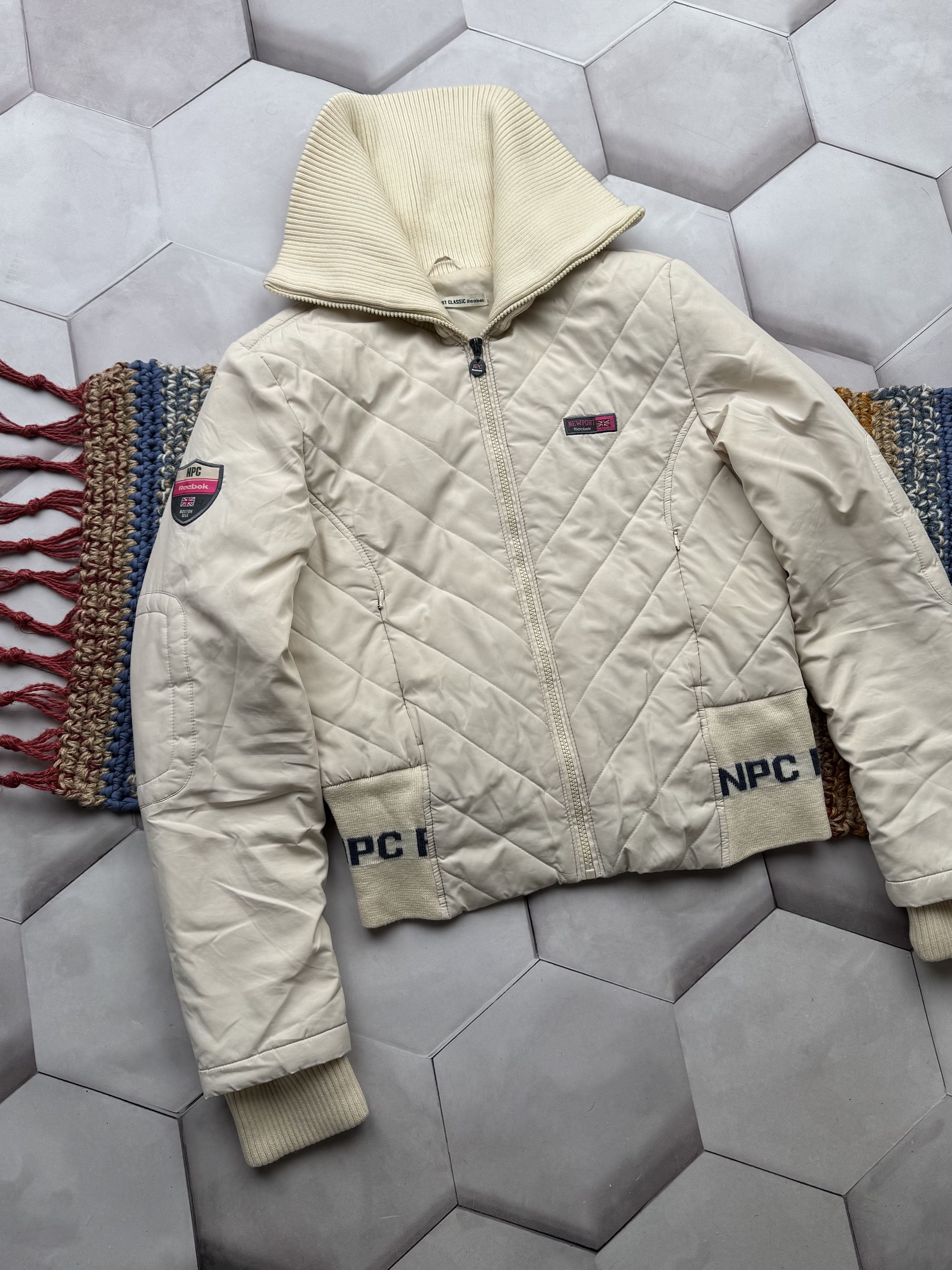 Reebok Reebok Vintage Cropped Jacket (ES9)(G7) Size M / US 6-8 / IT 42-44 - 2 Thumbnail