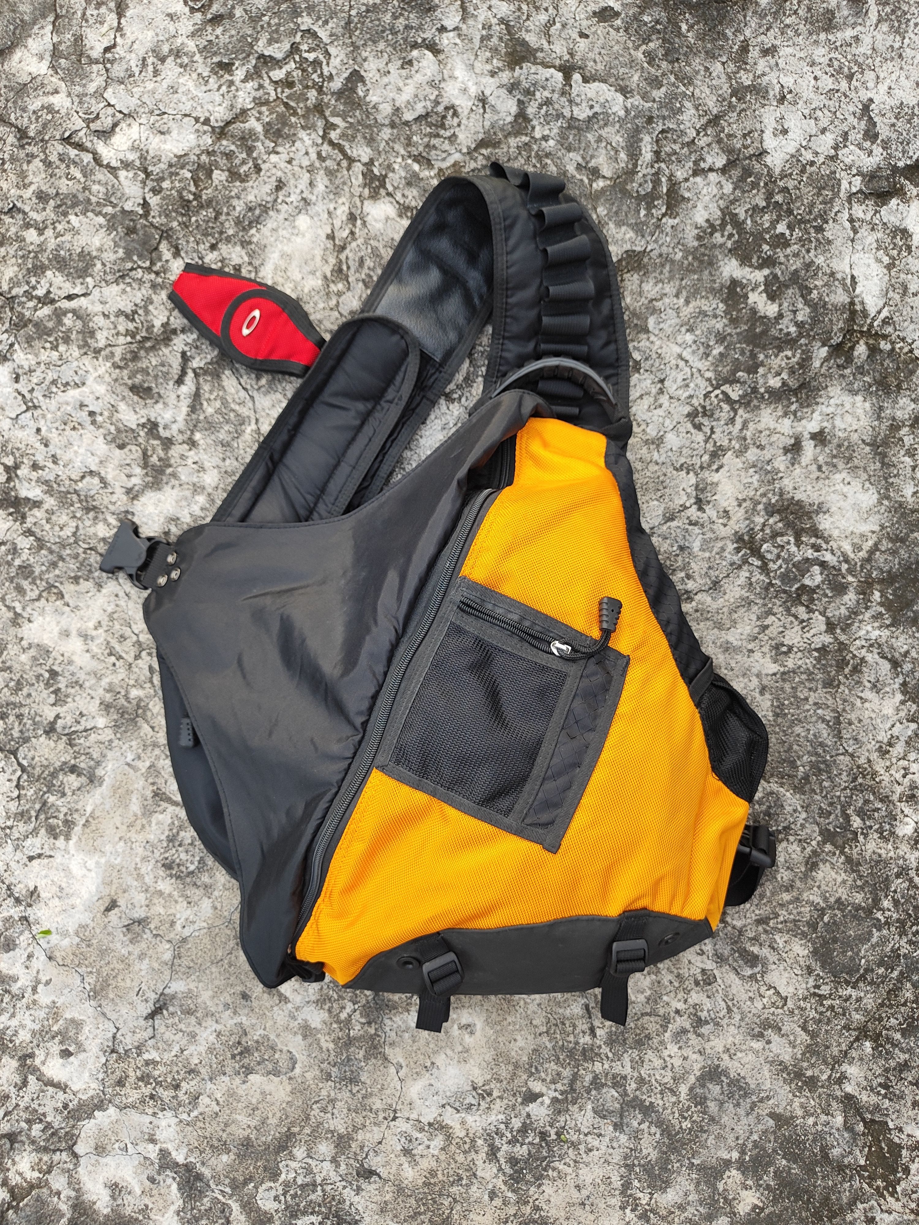 Oakley Oakley Sandbag Yellow Size ONE SIZE - 2 Thumbnail