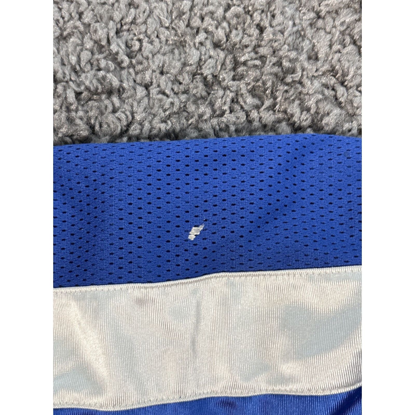 Nike VINTAGE Nike Shorts Mens XL Blue Dazzle Warm Up MMA Striped Basketball Y2K Mens Size US 36 / EU 52 - 7 Thumbnail