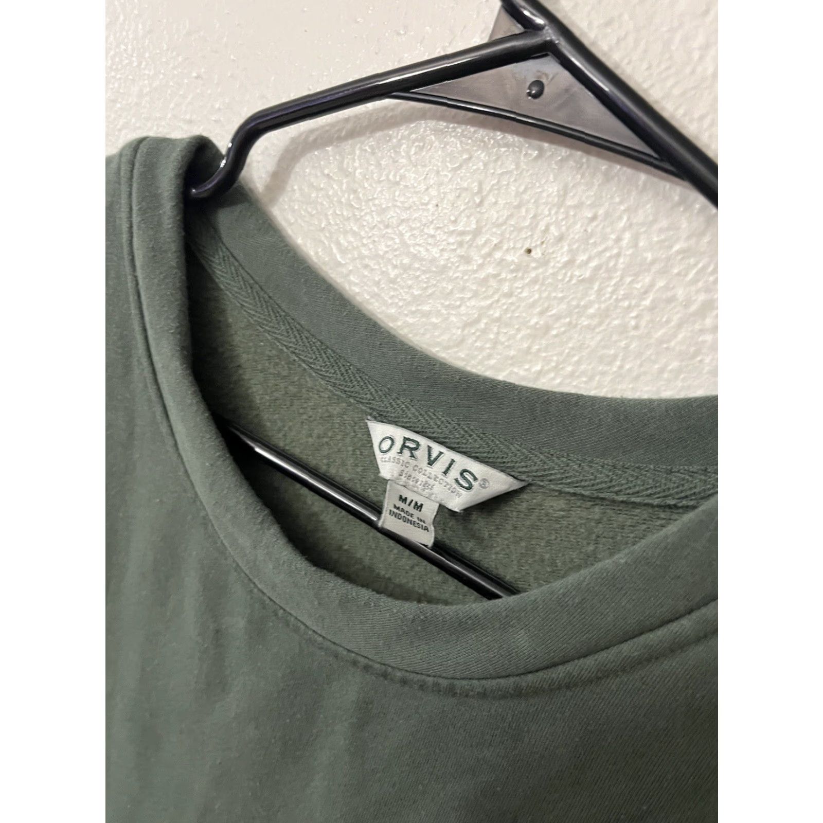 Orvis VINTAGE Orvis Shirt Mens M Green Crew Neck Long Sleeve Jersey Cotton Blend Classic Collection Size US M / EU 48-50 / 2 - 3 Thumbnail