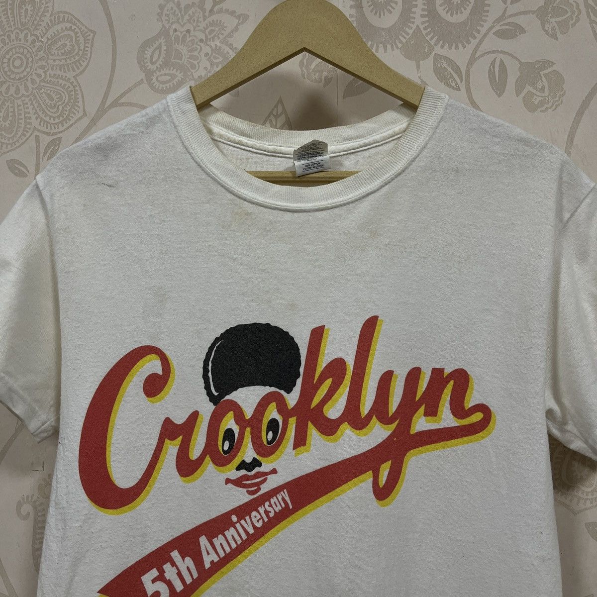 Band Tees Vintage HipHop Crooklyn Dodgers 5th Anniversary Band TShirt Size US S / EU 44-46 / 1 - 17 Thumbnail