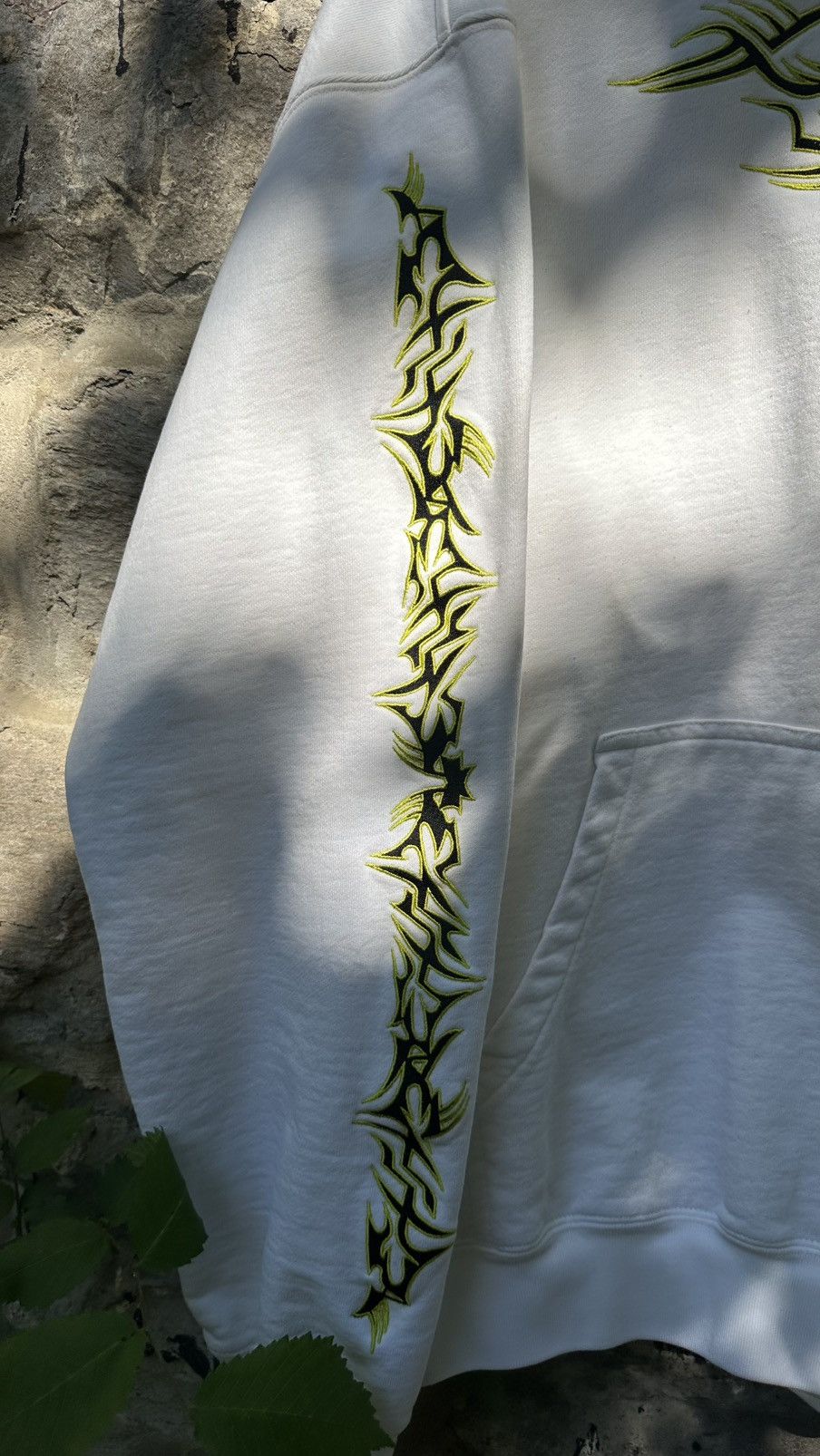 Vetements Vetements Tribal Neon Hoodie Size US S / EU 44-46 / 1 - 2 Thumbnail