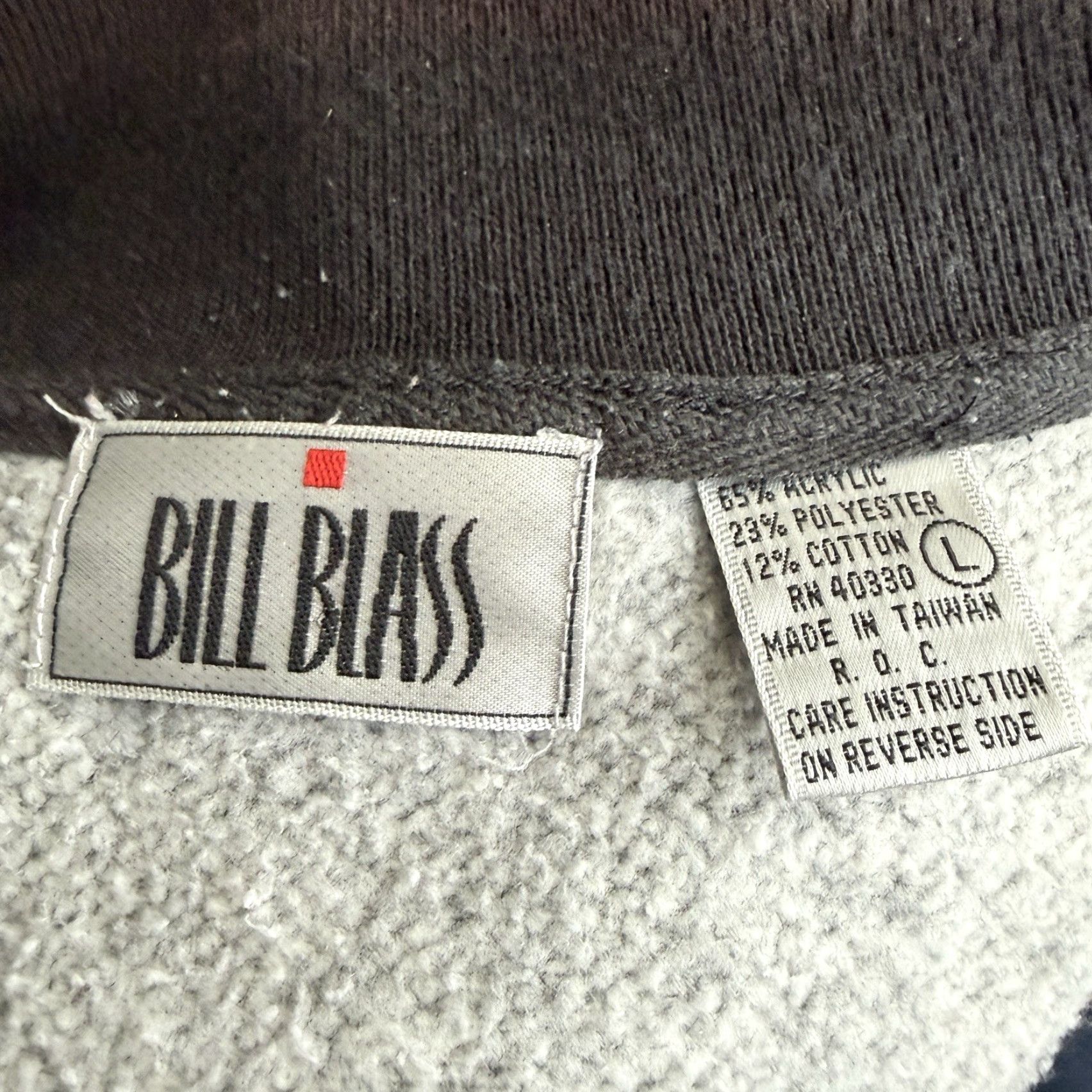 Bill Blass VINTAGE Bill Blass Gray Acrylic Blend Casual Pullover Mens Size L Sweater Casual Mens Gray Acrylic Blend Pullover Bill Blass Size US L / EU 52-54 / 3 - 4 Thumbnail