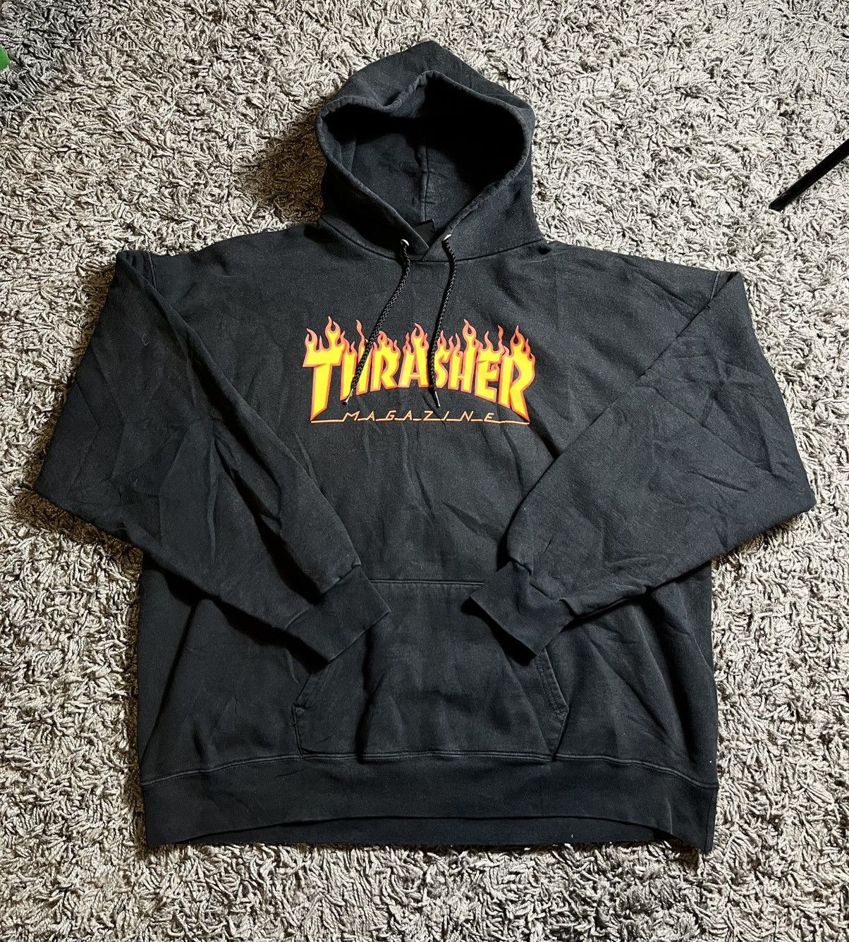 Thrasher THRASHER VINTAGE Y2K SKATEBOARD BASIC COTTON HOODIE Size US XL / EU 56 / 4 - 1 Thumbnail