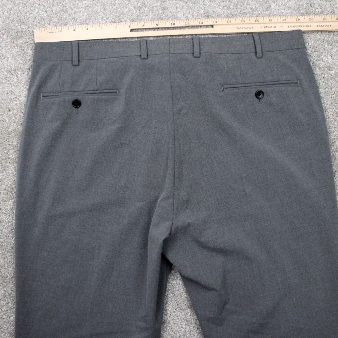 Ralph Lauren LAUREN Ralph Lauren Dress Pants Mens 38x32 Gray Poly/Viscose/Poly Stretch Flat Front, Regular Fit, Dress Pants, Gray, 90s, Nature, Preppy, Mens Size US 38 / EU 54 - 7 Thumbnail