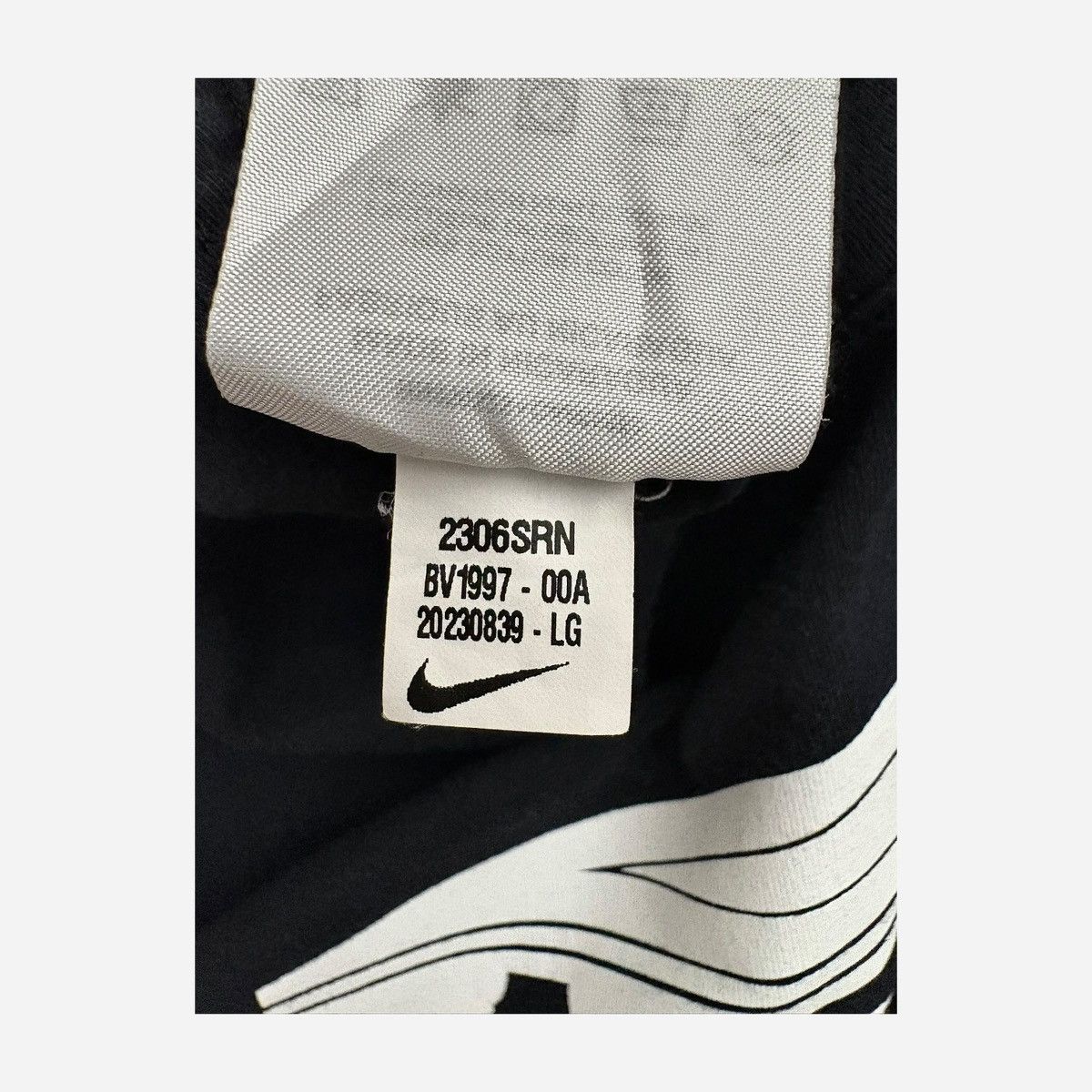 Nike Nike Temple of Fitness Black Graphic Logo T-Shirt Sz L Size US L / EU 52-54 / 3 - 10 Thumbnail