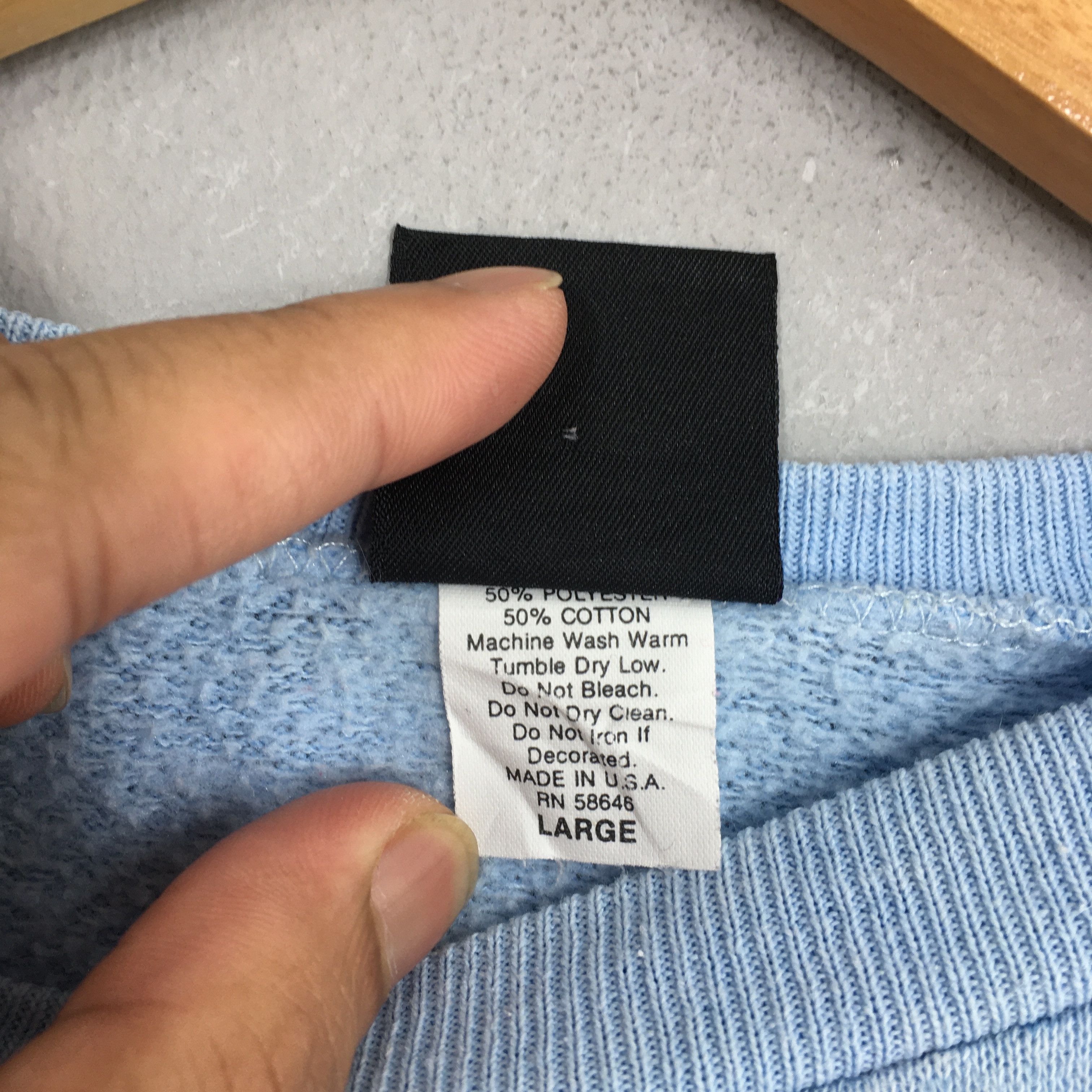 Vintage Vintage 90s Air Force Snowboard Blue Sweatshirt Youth Large Size US L / EU 52-54 / 3 - 7 Thumbnail