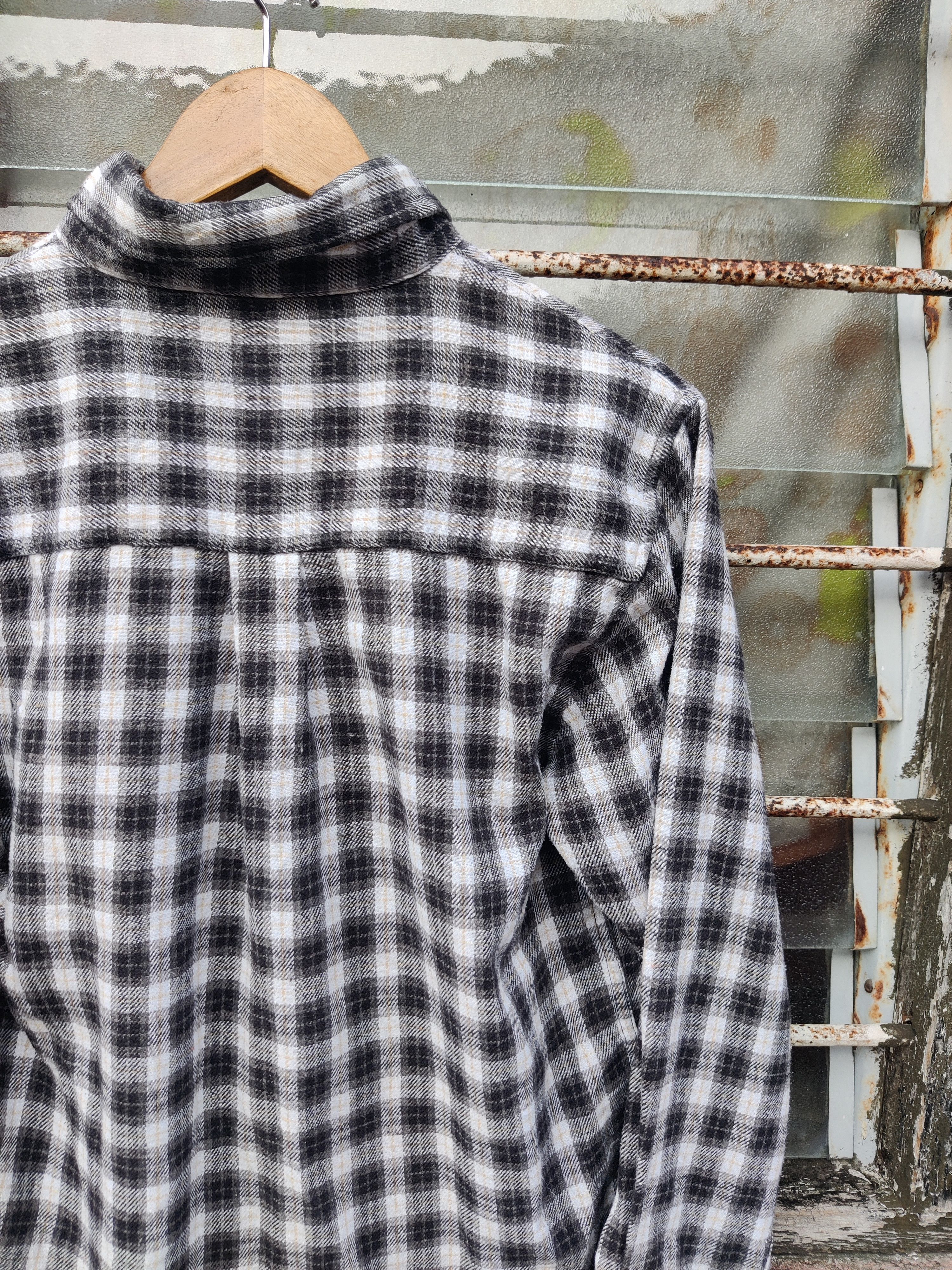 Vintage Vintage Michiko London Koshino Flannel Shirt Size US M / EU 48-50 / 2 - 5 Thumbnail