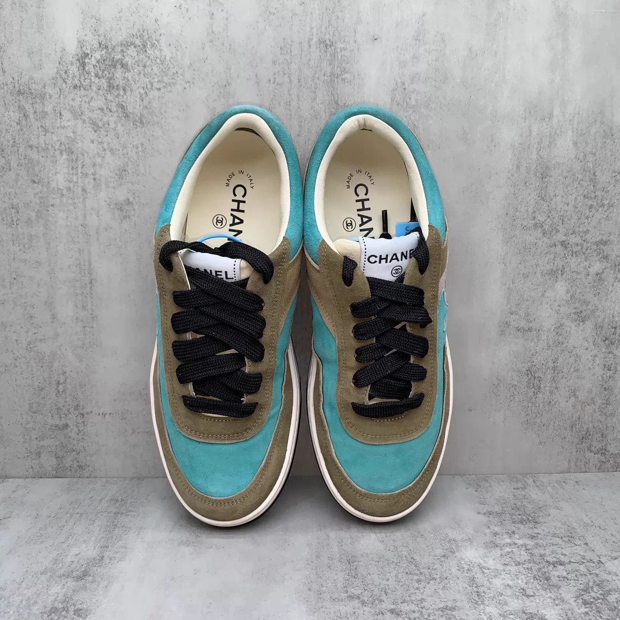 Chanel Chanel Blue-Brown Colorblock New CC Sneaker 38 98 Size US 7.5 / IT 37.5 - 6 Thumbnail