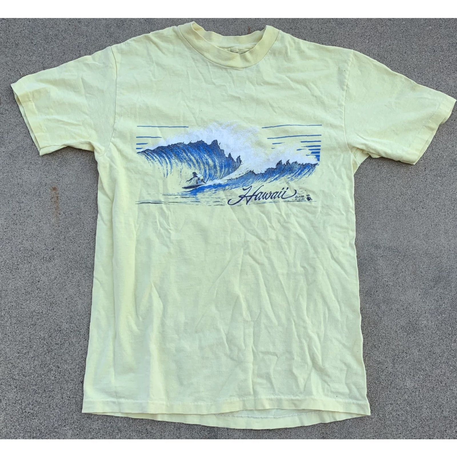 Hanes VINTAGE Hanes Beefy-T T-Shirt Men Short Sleeve Crew Neck Yellow 1980s Hawaii Surf Graphic Vintage 80s Aloha Beach Size L M 38-40 Size US L / EU 52-54 / 3 - 3 Thumbnail