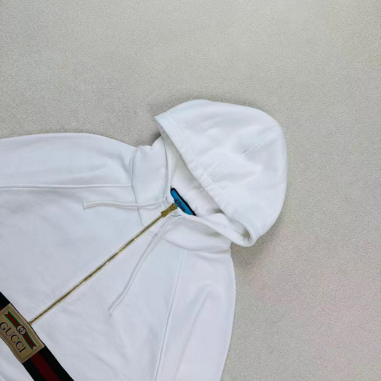 Gucci GUCCI x Disney half-zip sweatshirt L fair cond Size US L / EU 52-54 / 3 - 3 Thumbnail