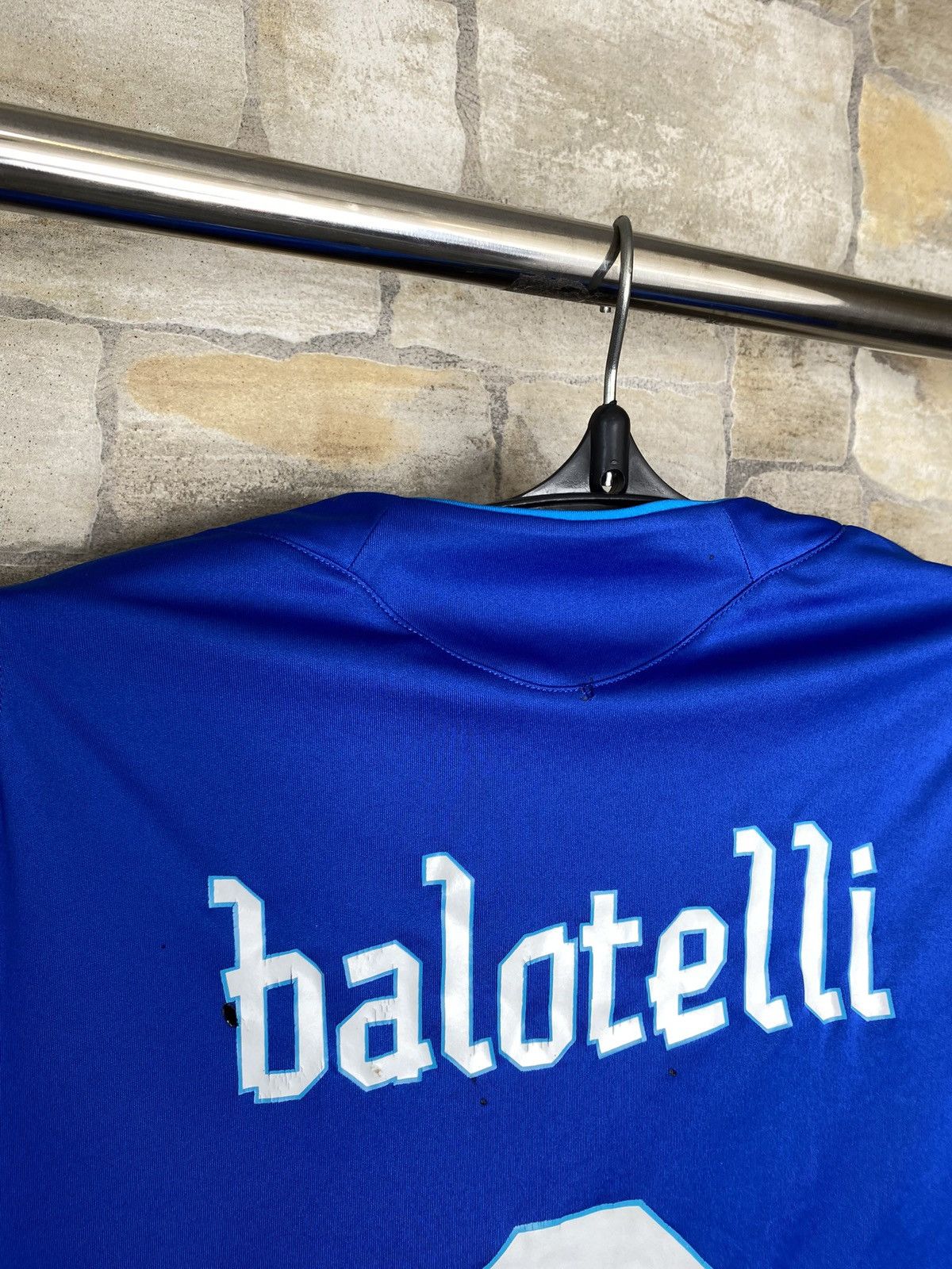Puma Puma Italy 2013-2014 #9 Balotelli Home Kit Jersey Shirt Size US M / EU 48-50 / 2 - 13 Thumbnail