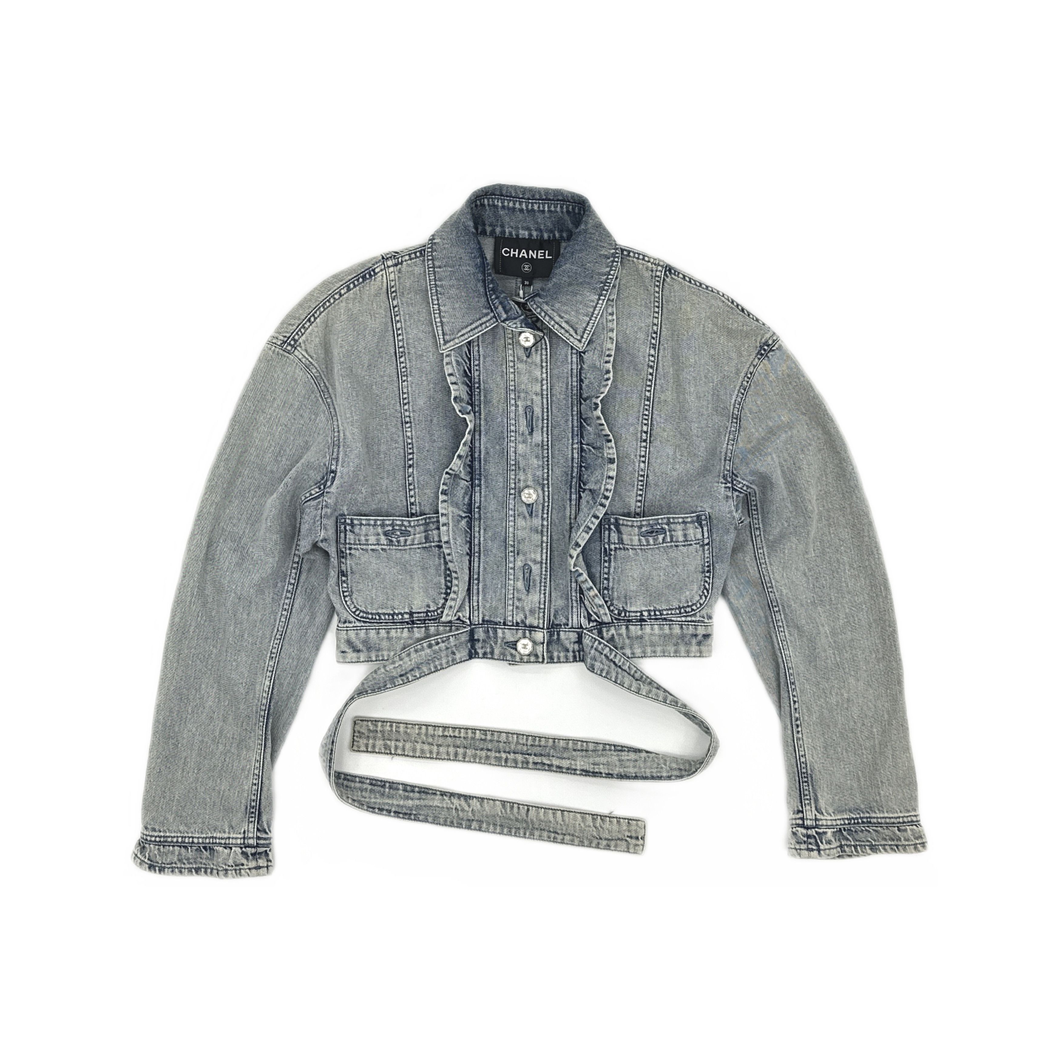 Chanel Chanel Washed Denim Jacket Size 36 Size XS / US 0-2 / IT 36-38 - 1 Thumbnail
