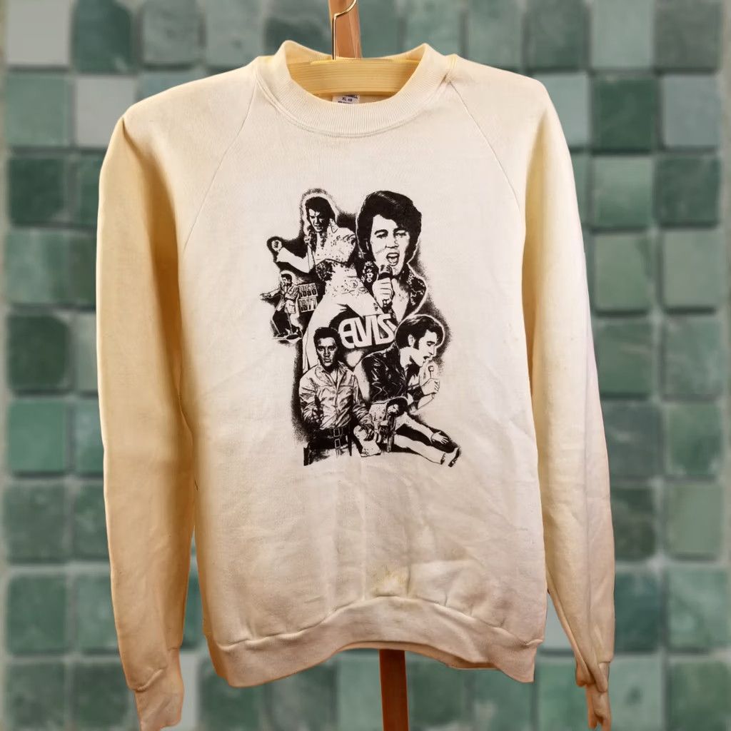 Vintage VINTAGE Elvis Presley Sweatshirt XL White Men Pullover Cotton 80s 80's 21 INCH Cross Chest 33 Neck to Cuff 33 inches Top to Bottom 26 inches Mens XL Size US XL / EU 56 / 4 - 1 Thumbnail