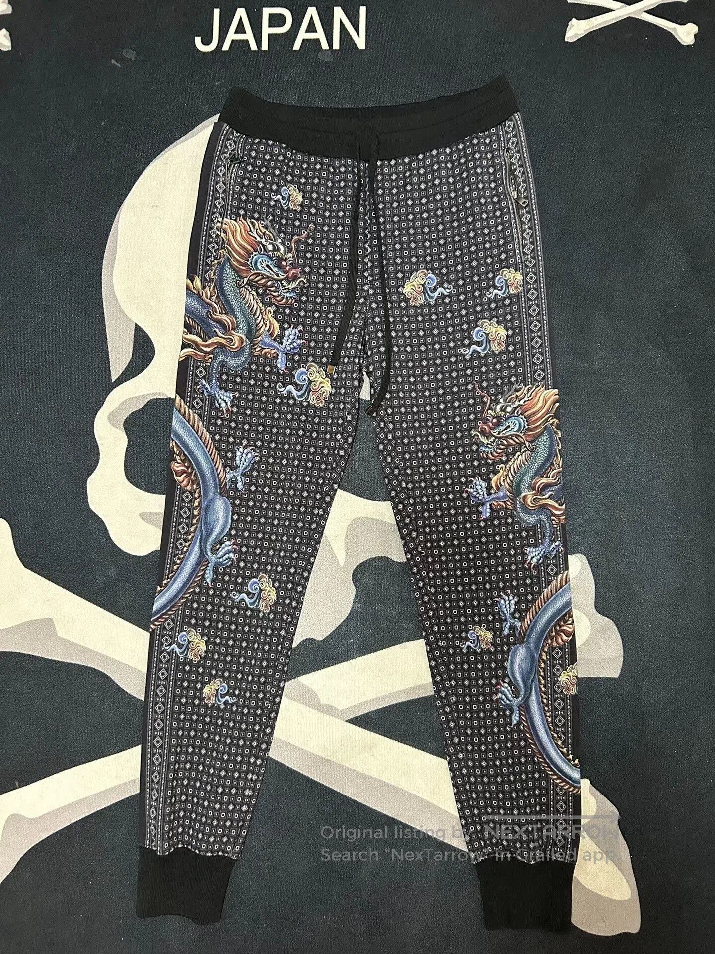 Dolce & Gabbana Dolce & Gabbana Dragon Print Sweatpants. Size US 34 / EU 50 - 1 Thumbnail