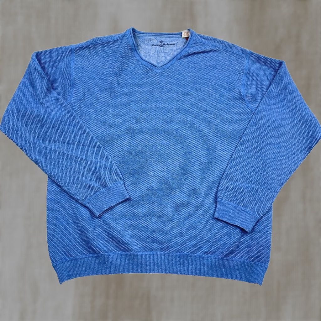 Tommy Bahama Tommy Bahama Sweater Men XL Blue V-Neck Waffle Knit Pullove r Wool Blend Size US XL / EU 56 / 4 - 1 Thumbnail