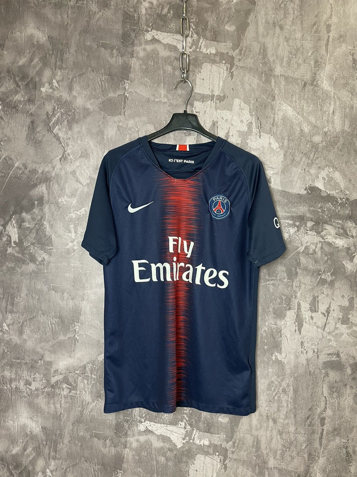 Nike Nike PSG (Paris Saint Germain) 2018/2019 Home Jersey Size US S / EU 44-46 / 1 - 1 Thumbnail