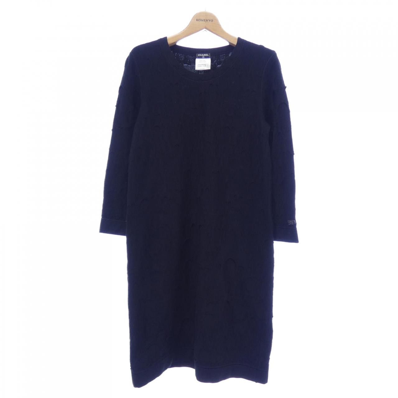 Chanel Chanel Chanel Dress Others Dresses P41784K03153 DUTY FREE for USA Size ONE SIZE - 1 Thumbnail
