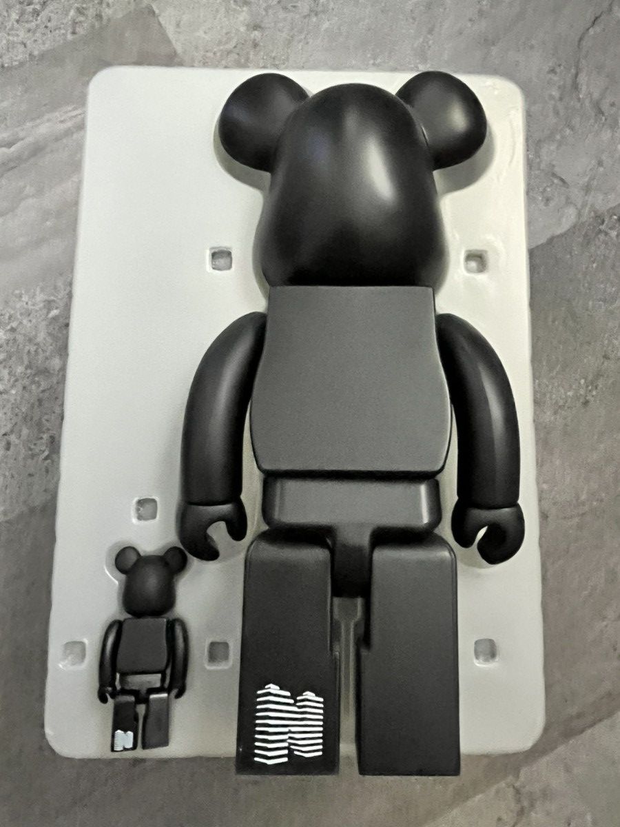 Medicom Toy 400% &100% SET BEARBRICK NITRO MICROPHONE UNDERGROUND 2007 Size ONE SIZE - 4 Thumbnail