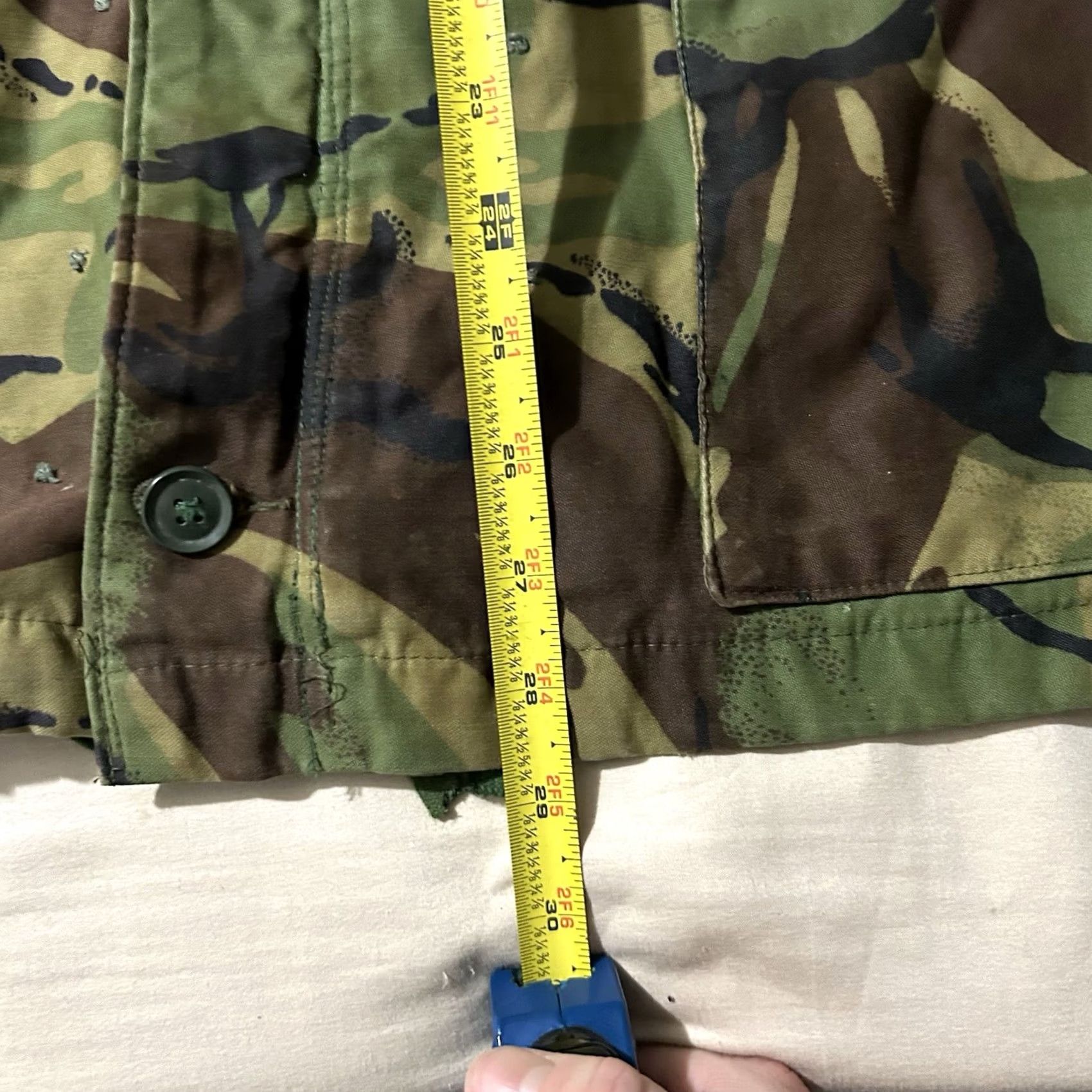 Vintage VINTAGE James Smith & Co British Army Camo DPM Slant Pocket Jacket Large Mens Green Camouflage Military Jacket Pockets Size US L / EU 52-54 / 3 - 8 Thumbnail
