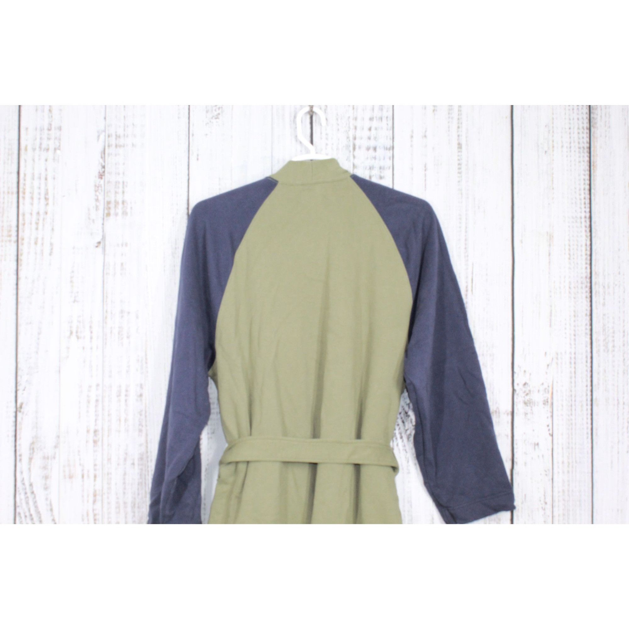 L.L. Bean LL Bean Men's Green Navy Unlined 1912 Robe Size ONE SIZE - 5 Thumbnail