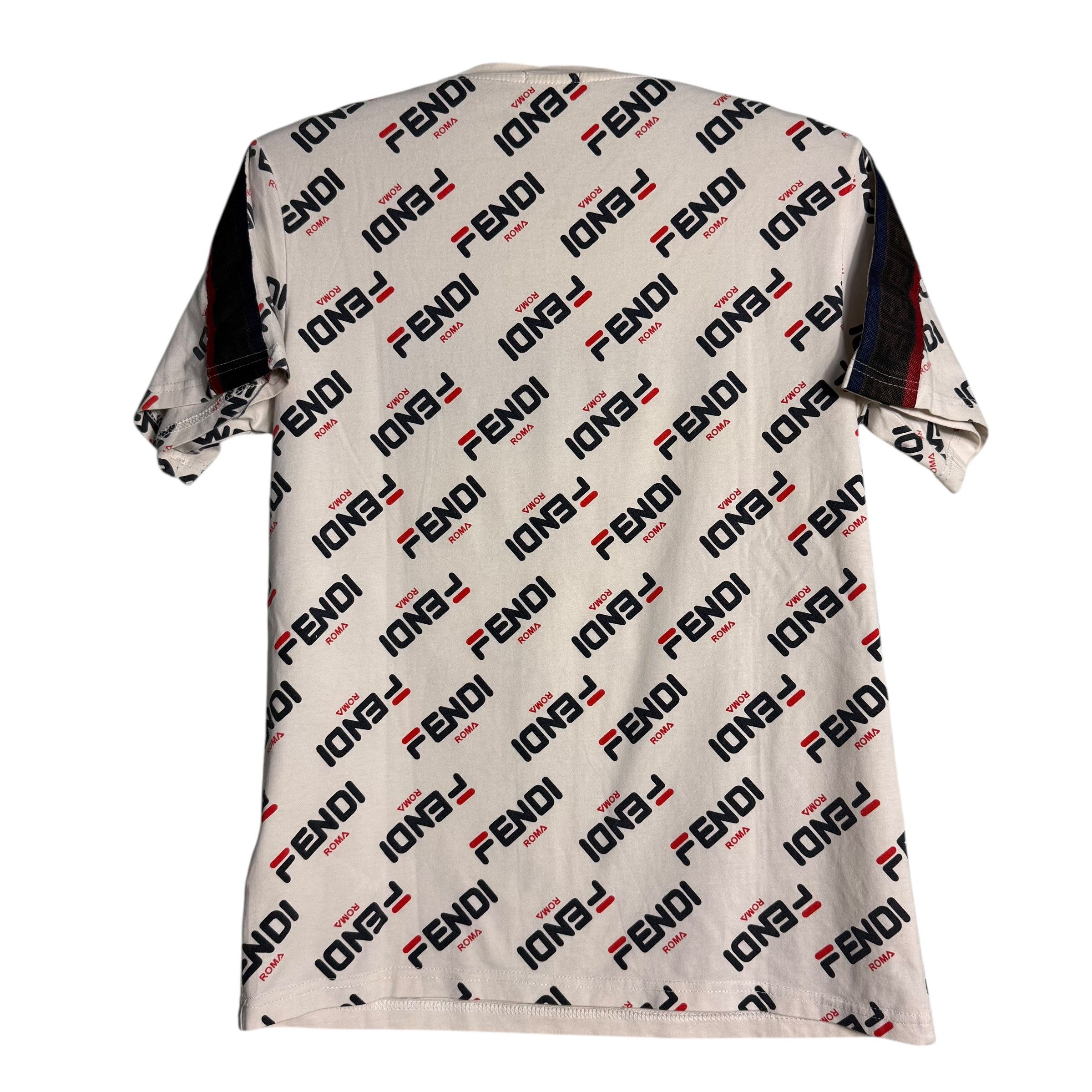 Fendi 🔥RARE🔥Fendi x Fila Mania Logo Allprint T-shirt Size US M / EU 48-50 / 2 - 5 Thumbnail