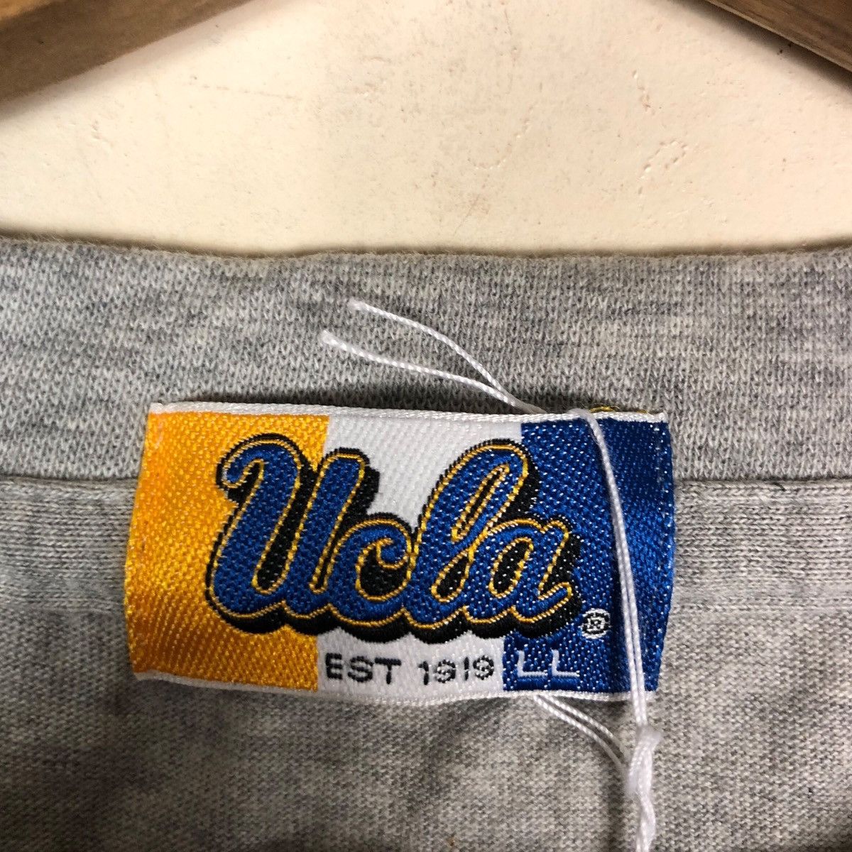 Vintage UCLA XXL Athletics Size US L / EU 52-54 / 3 - 6 Thumbnail